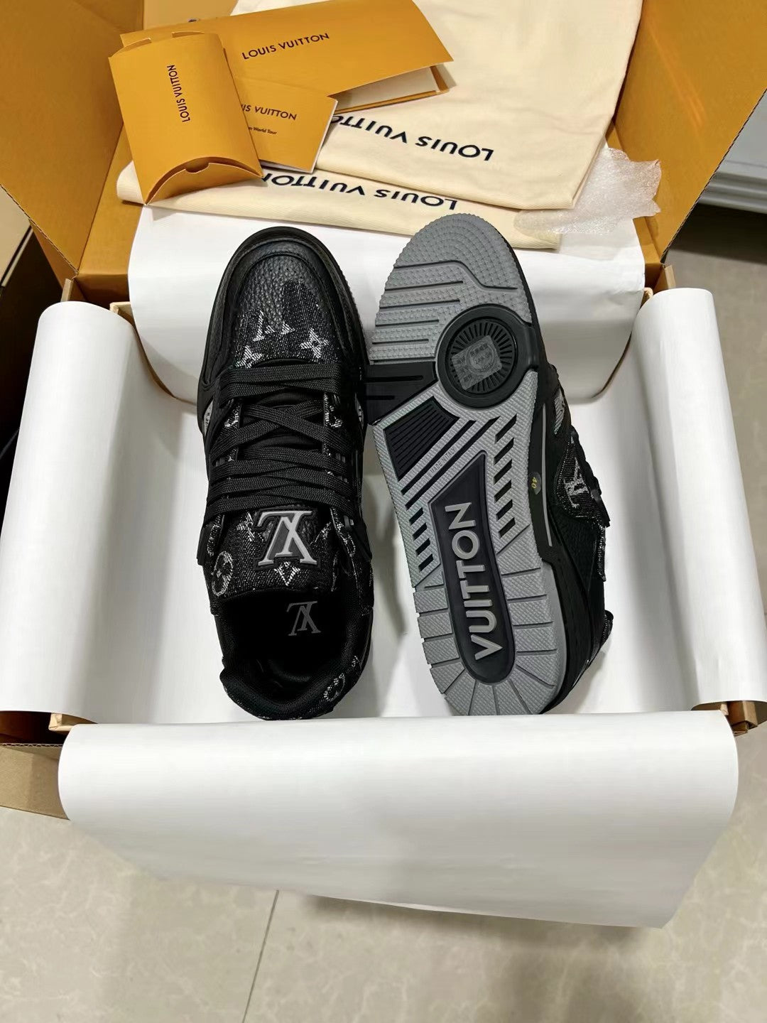 Luxury Shoes Louis Vuitton Trainer