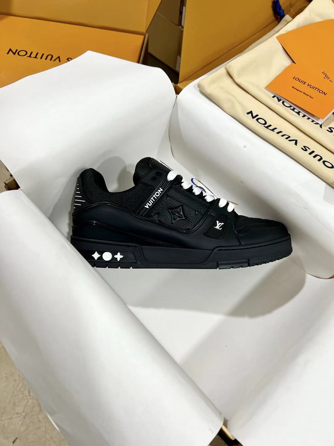 Luxury Shoes Louis Vuitton Trainer