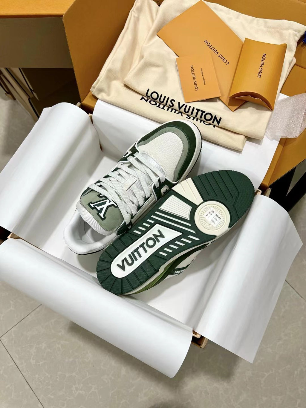 Luxury Shoes Louis Vuitton Trainer