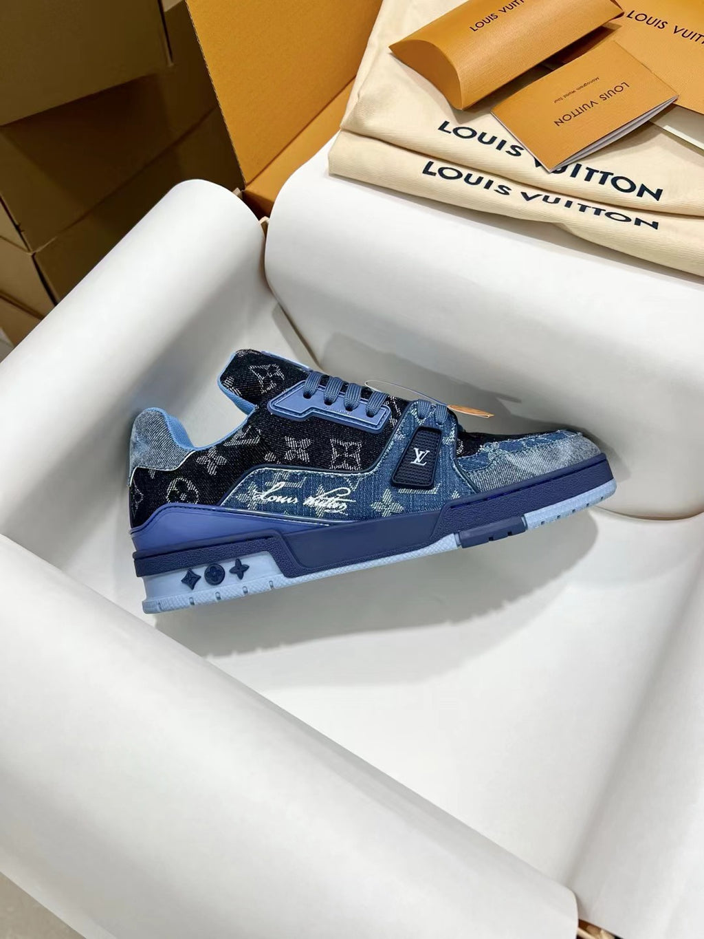Luxury Shoes Louis Vuitton Trainer