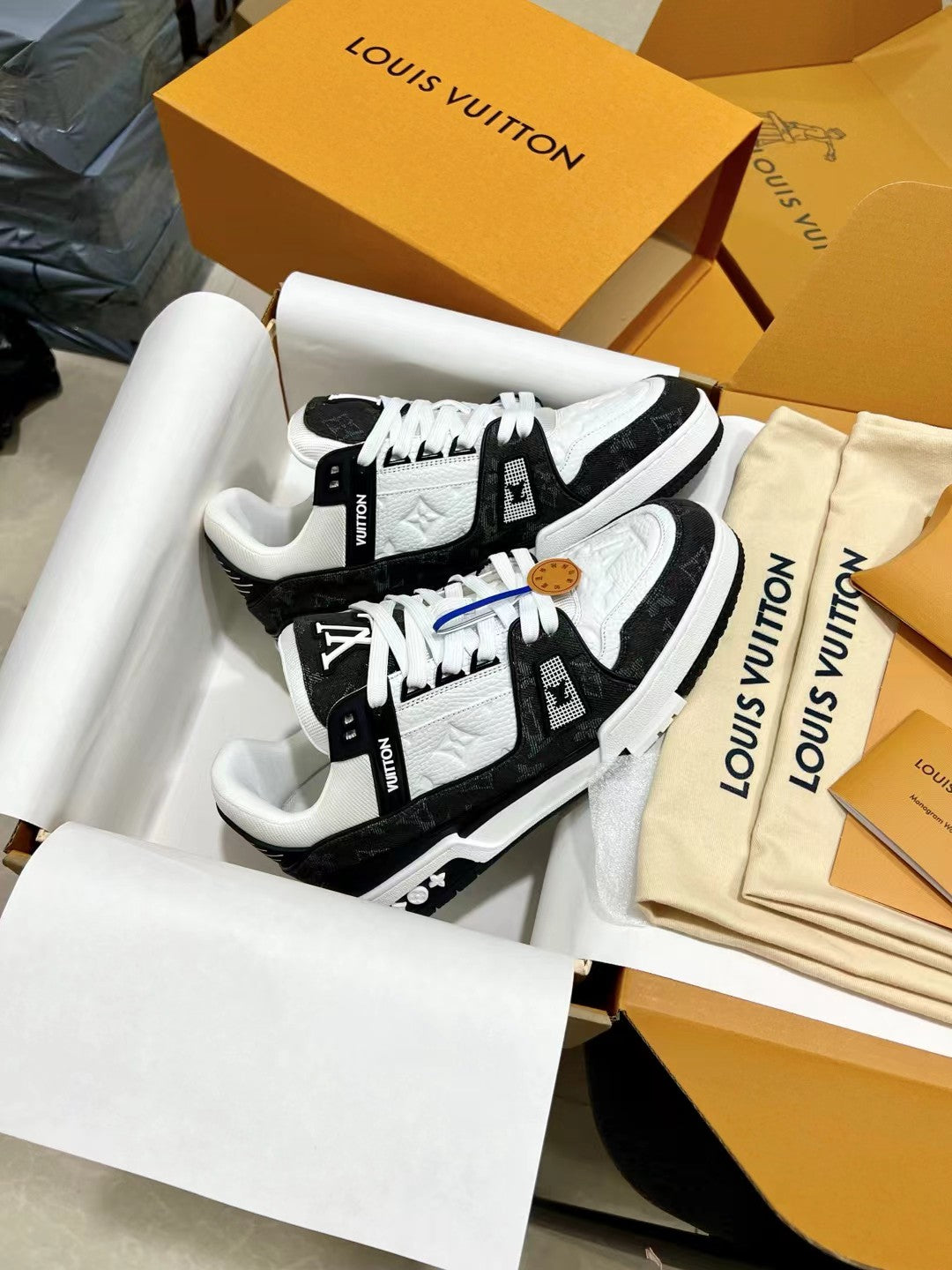 Luxury Shoes Louis Vuitton Trainer