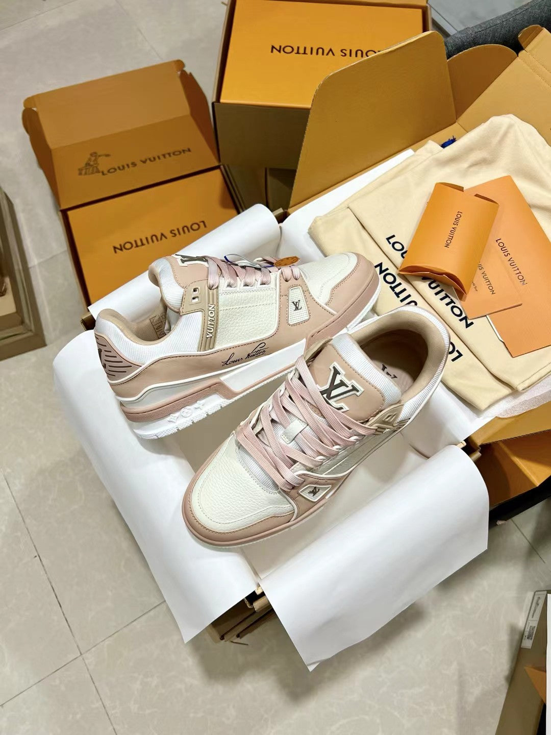Luxury Shoes Louis Vuitton Trainer