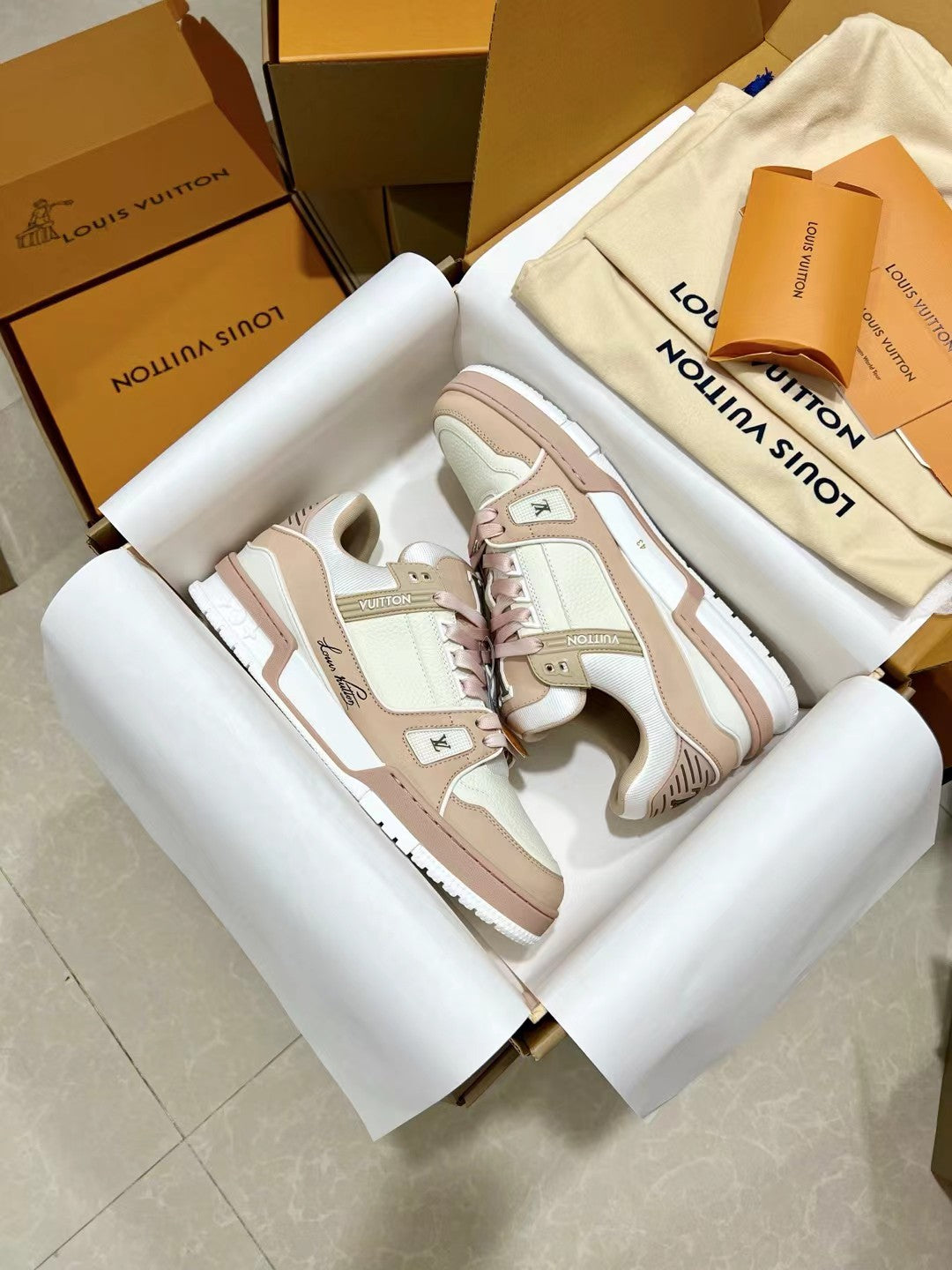 Luxury Shoes Louis Vuitton Trainer