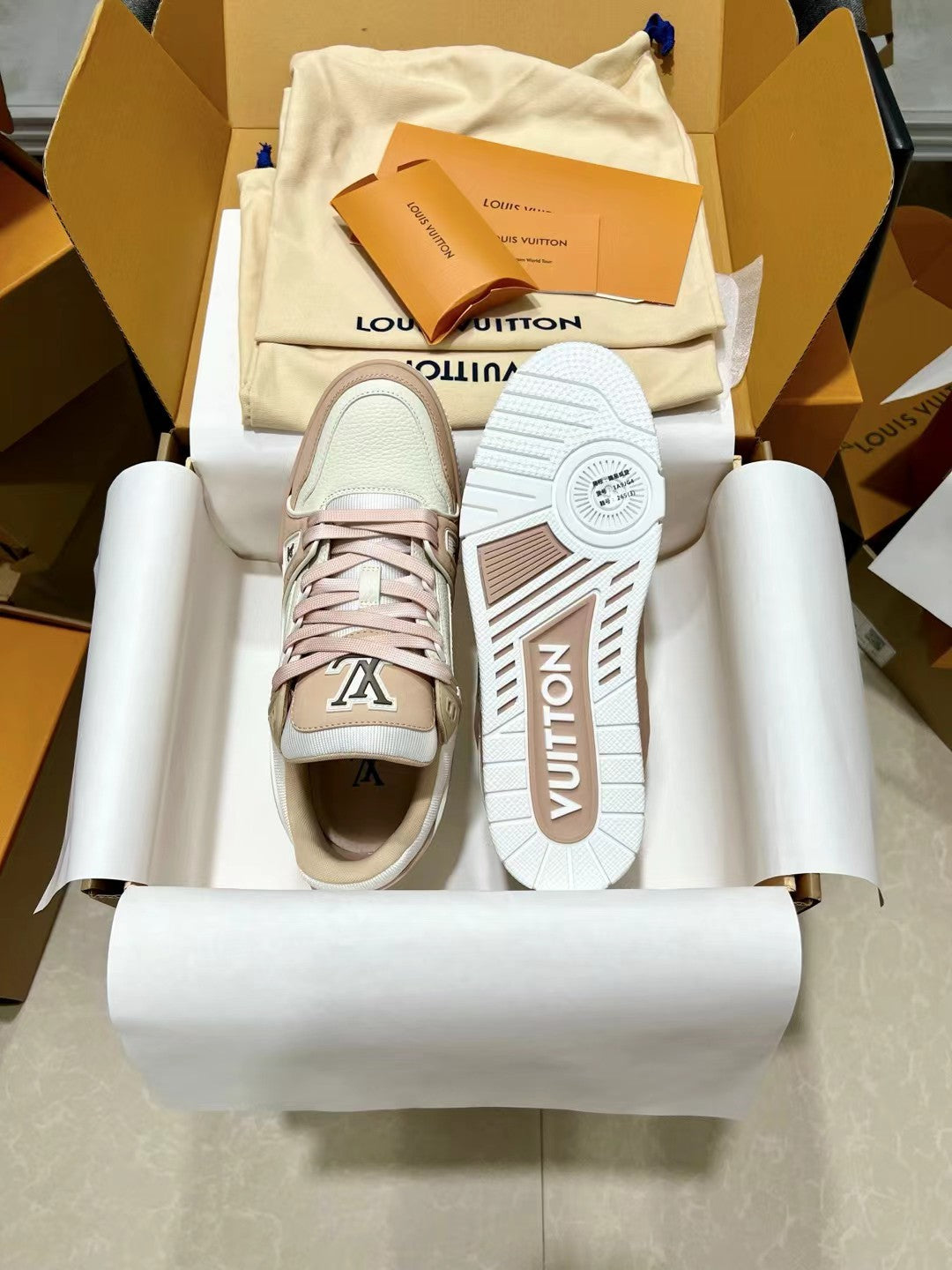 Luxury Shoes Louis Vuitton Trainer