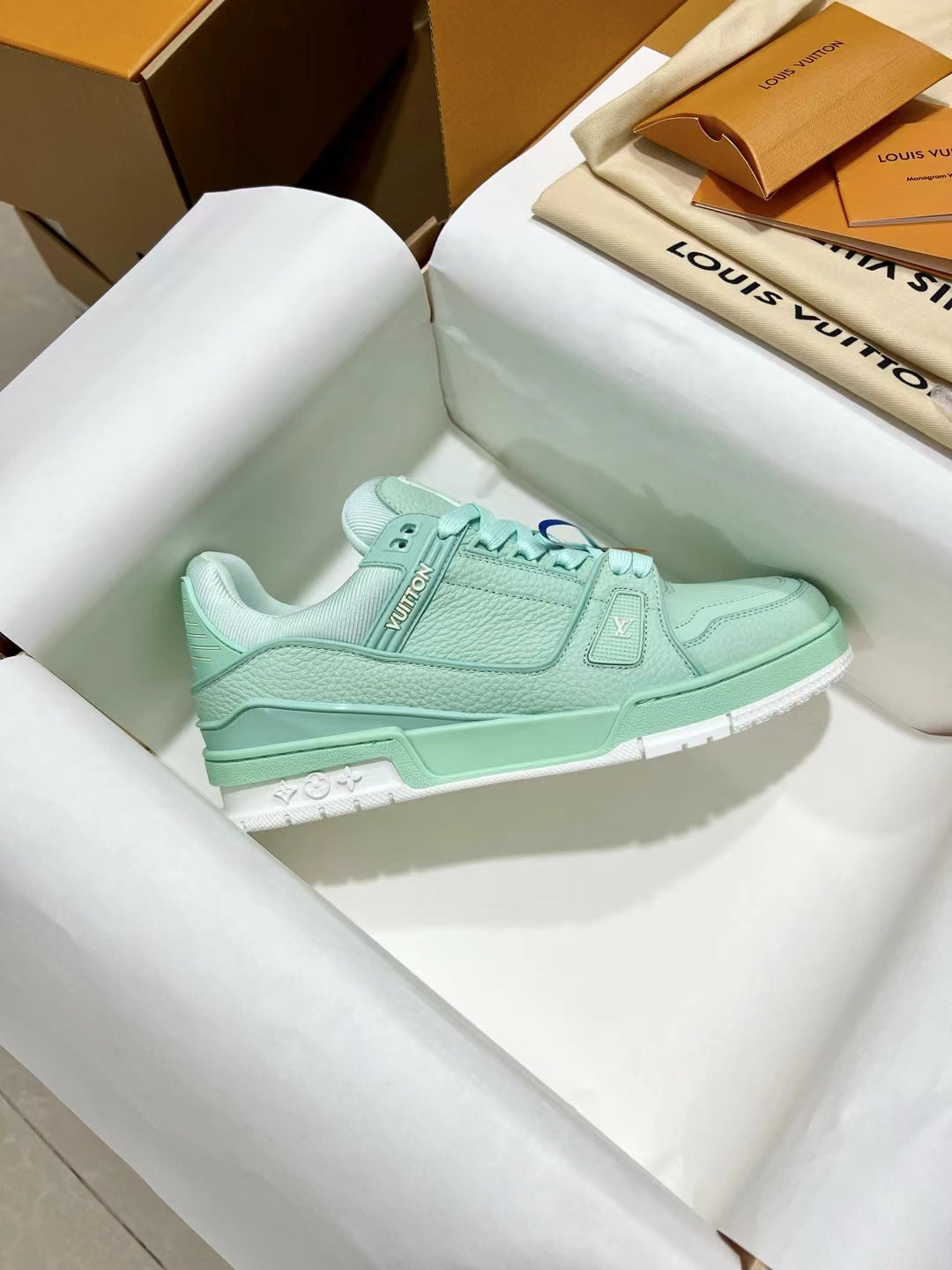 Luxury Shoes Louis Vuitton Trainer