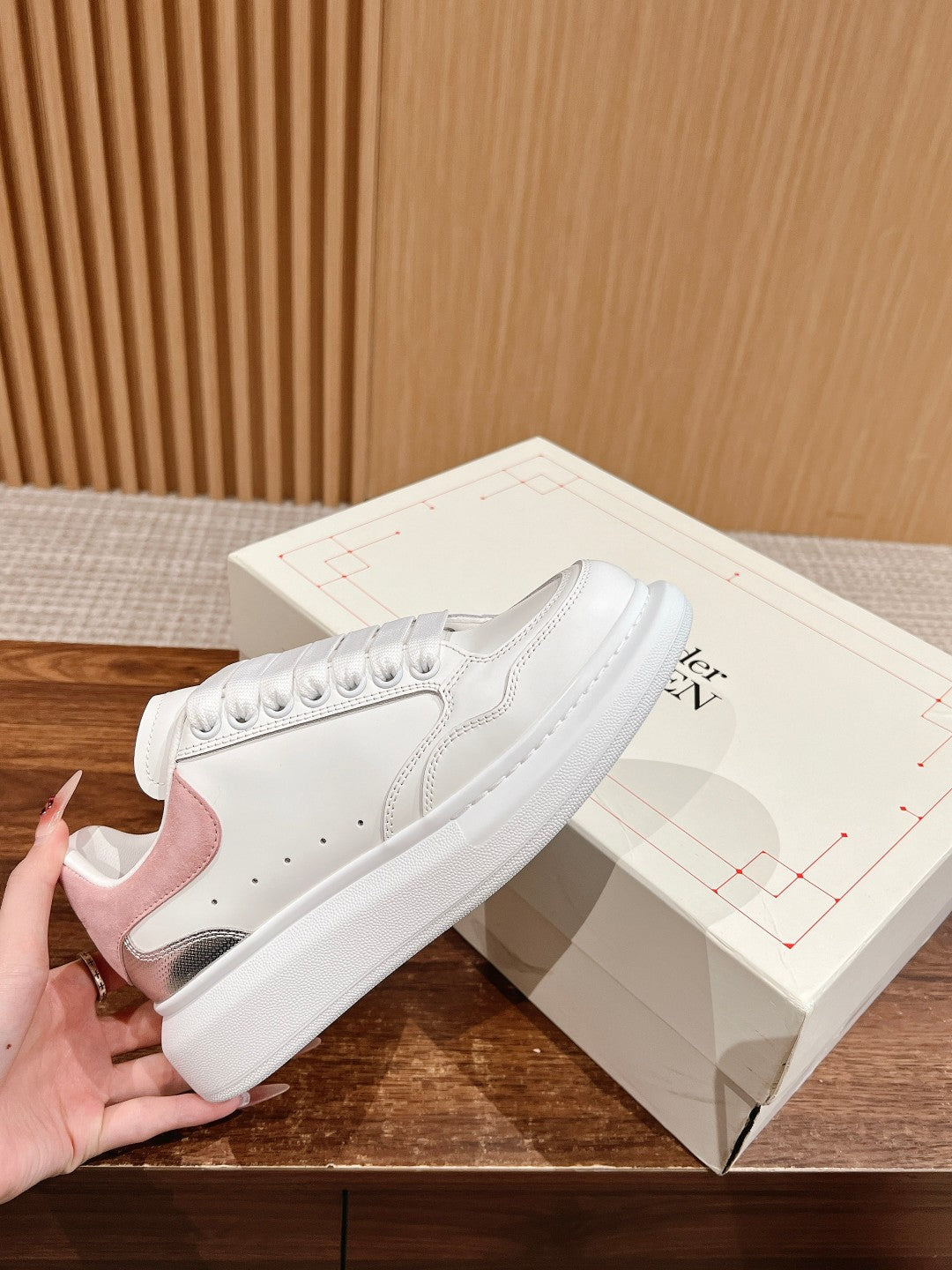 Luxury Shoes Alexander McQueen