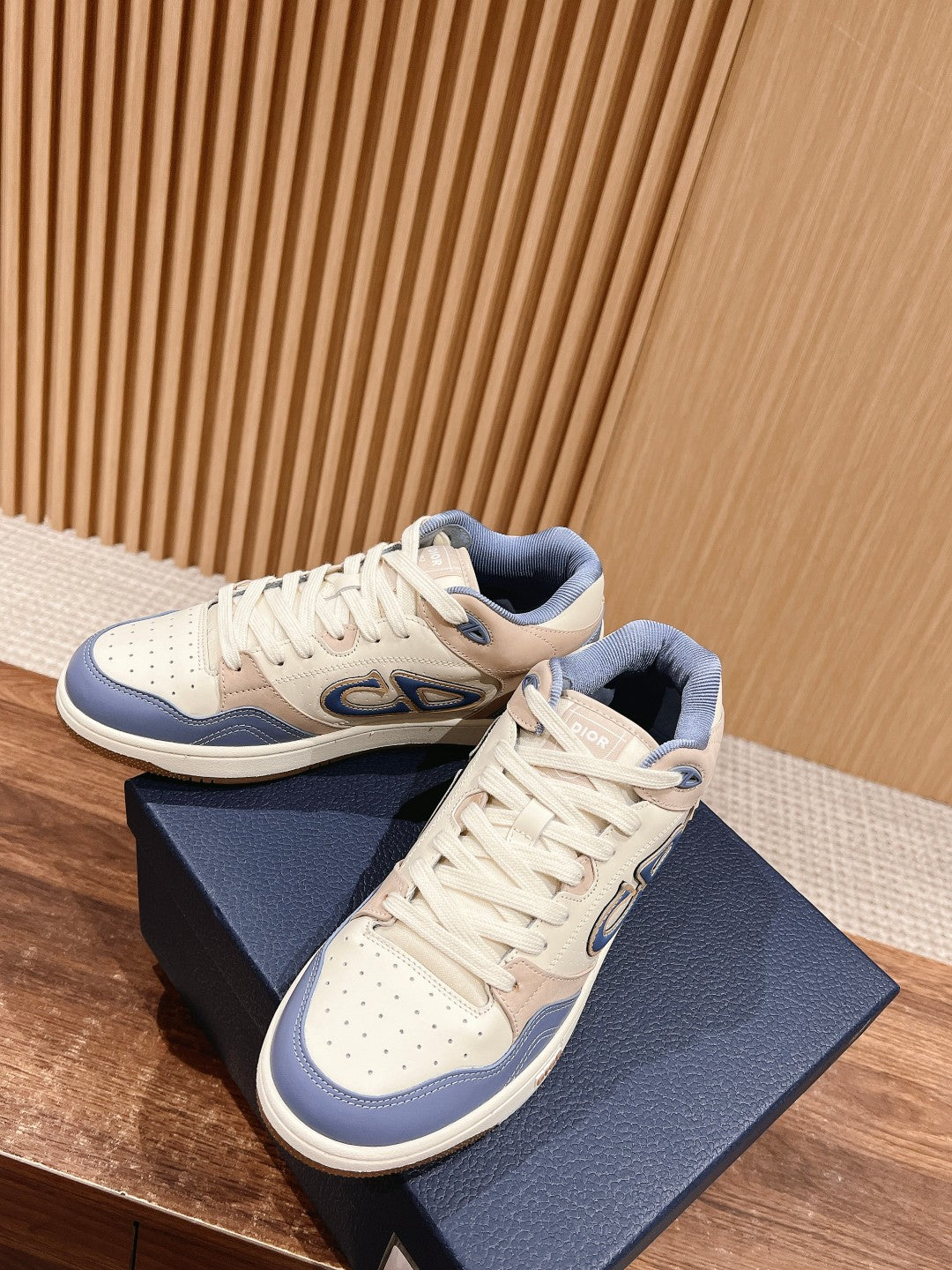 Luxury Shoes Dior Unisex