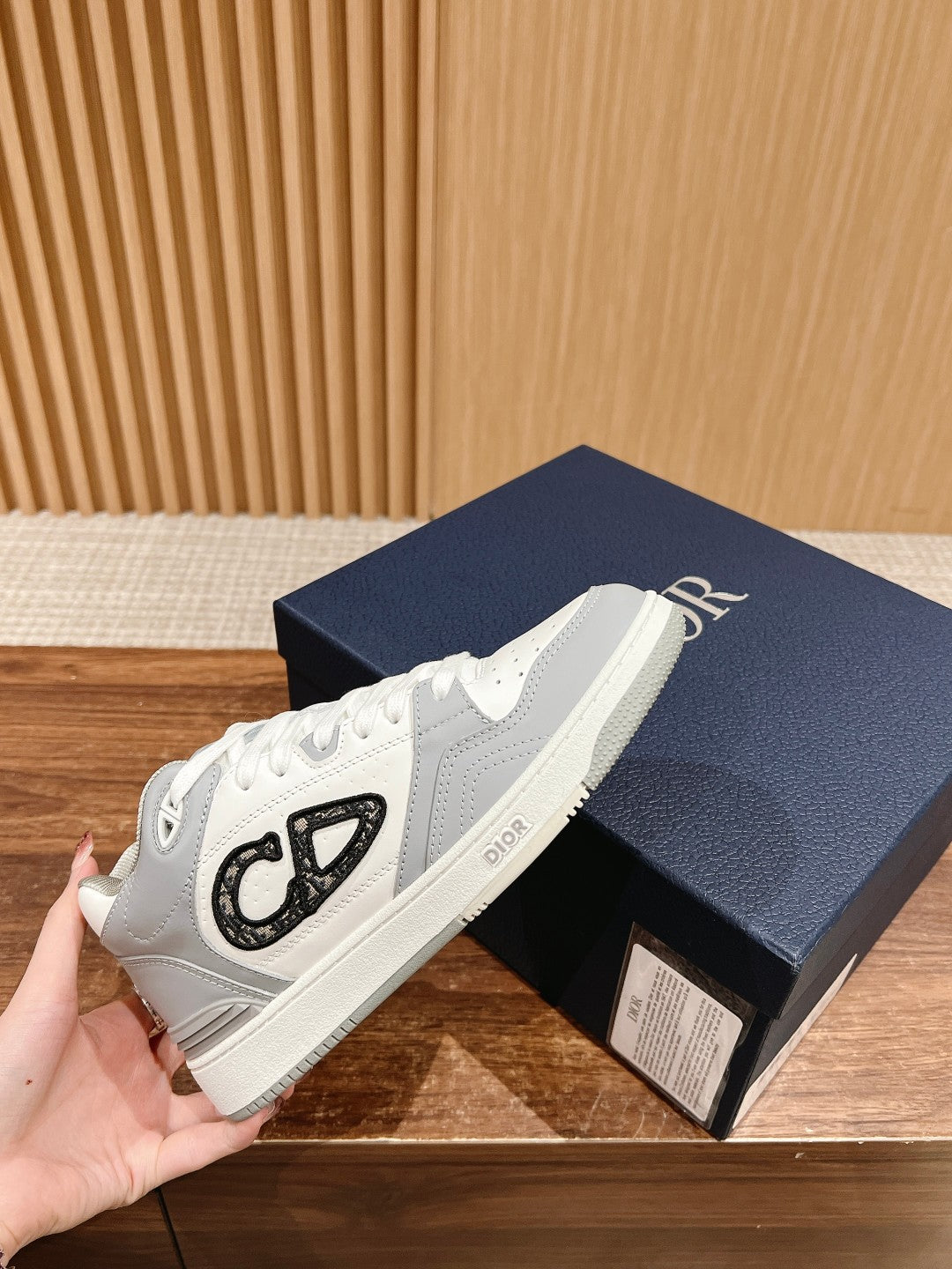 Luxury Shoes Dior Unisex