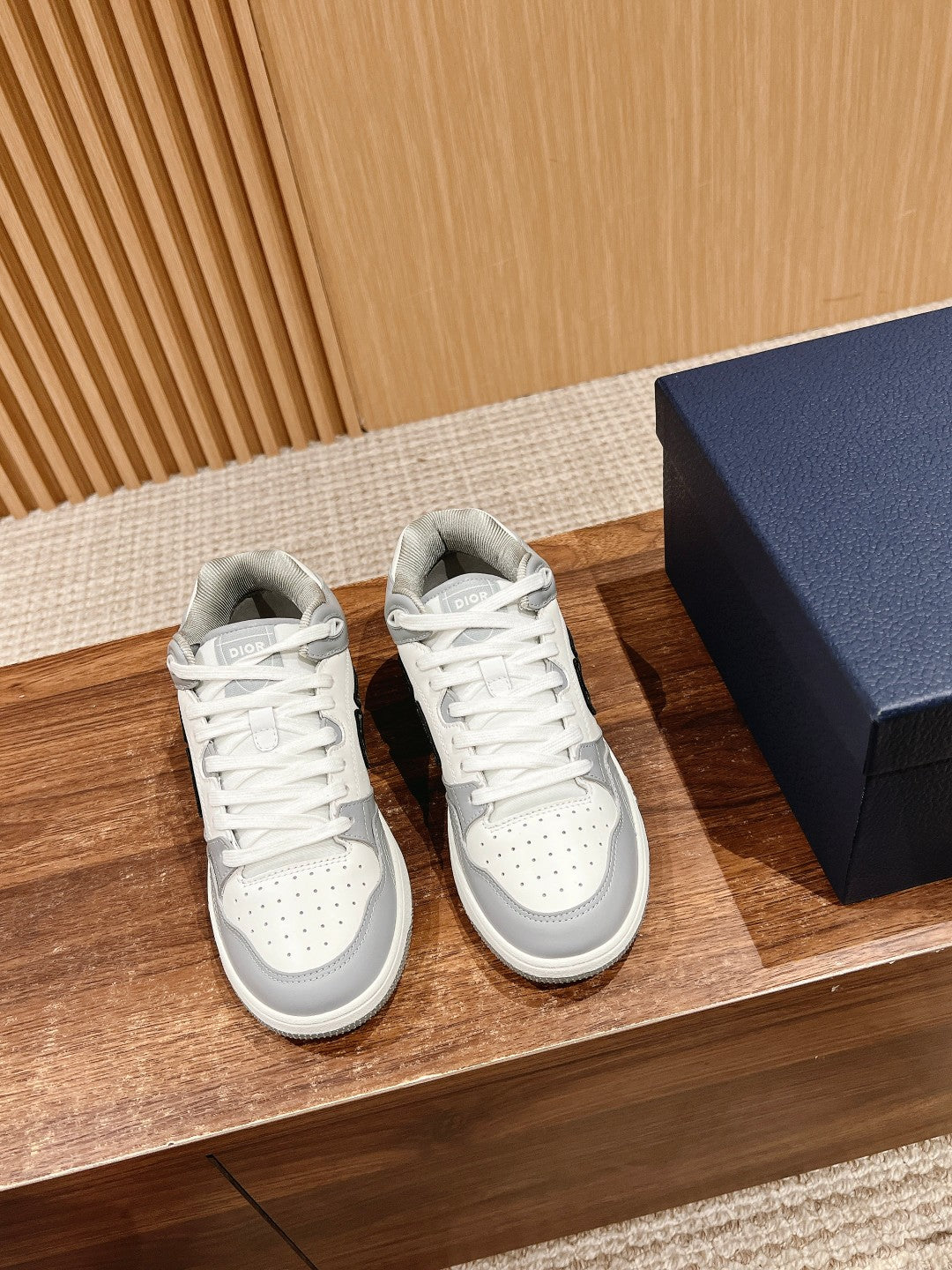Luxury Shoes Dior Unisex