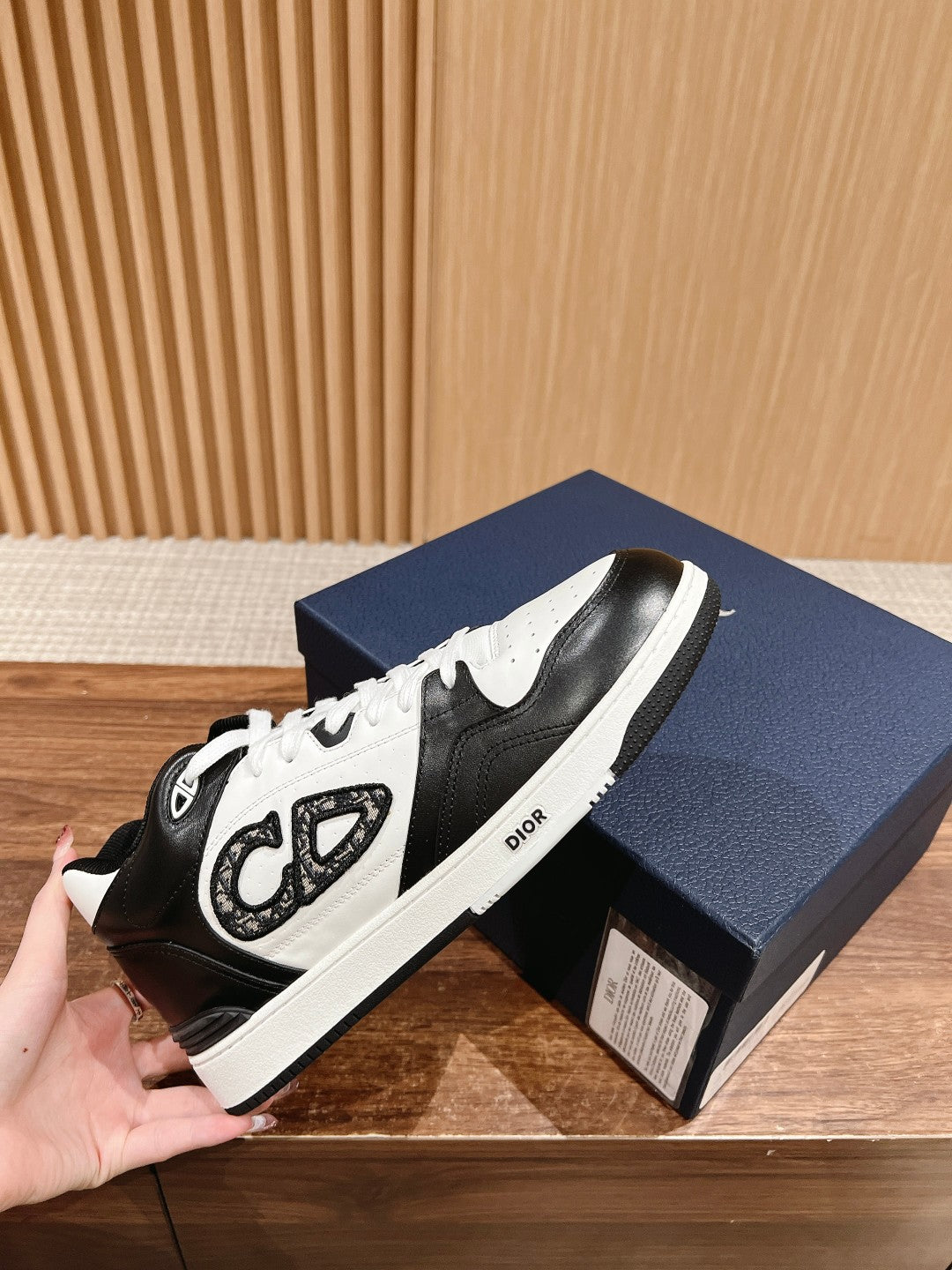 Luxury Shoes Dior Unisex