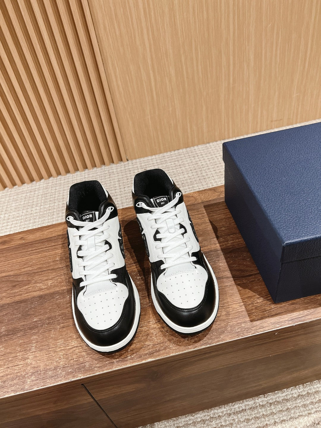 Luxury Shoes Dior Unisex