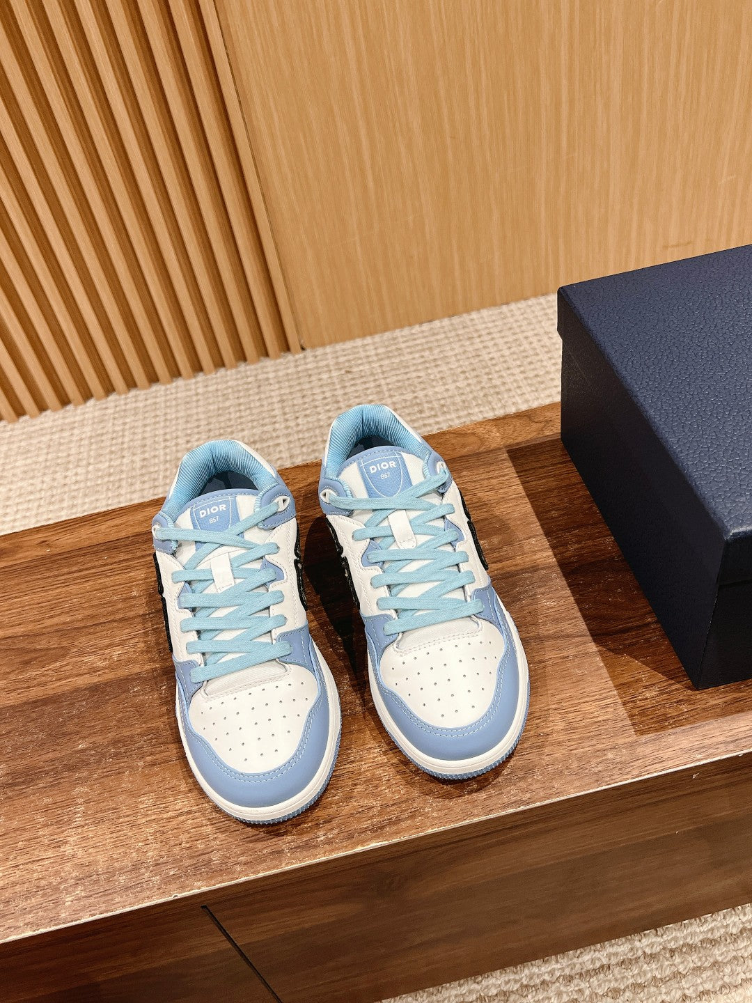 Luxury Shoes Dior Unisex