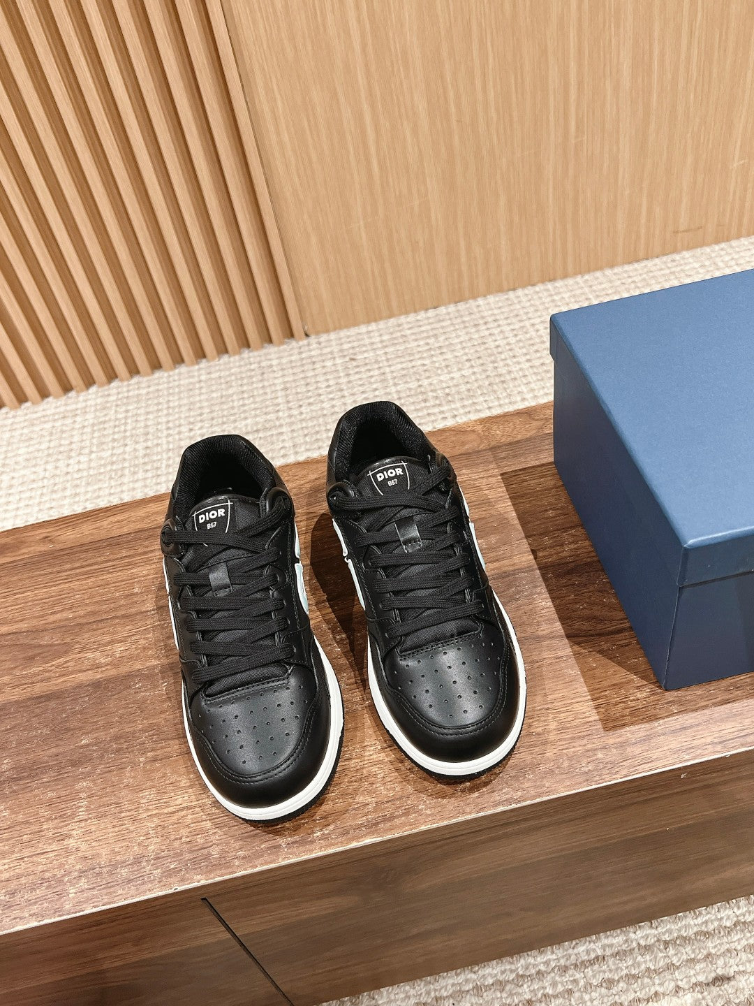 Luxury Shoes Dior Unisex