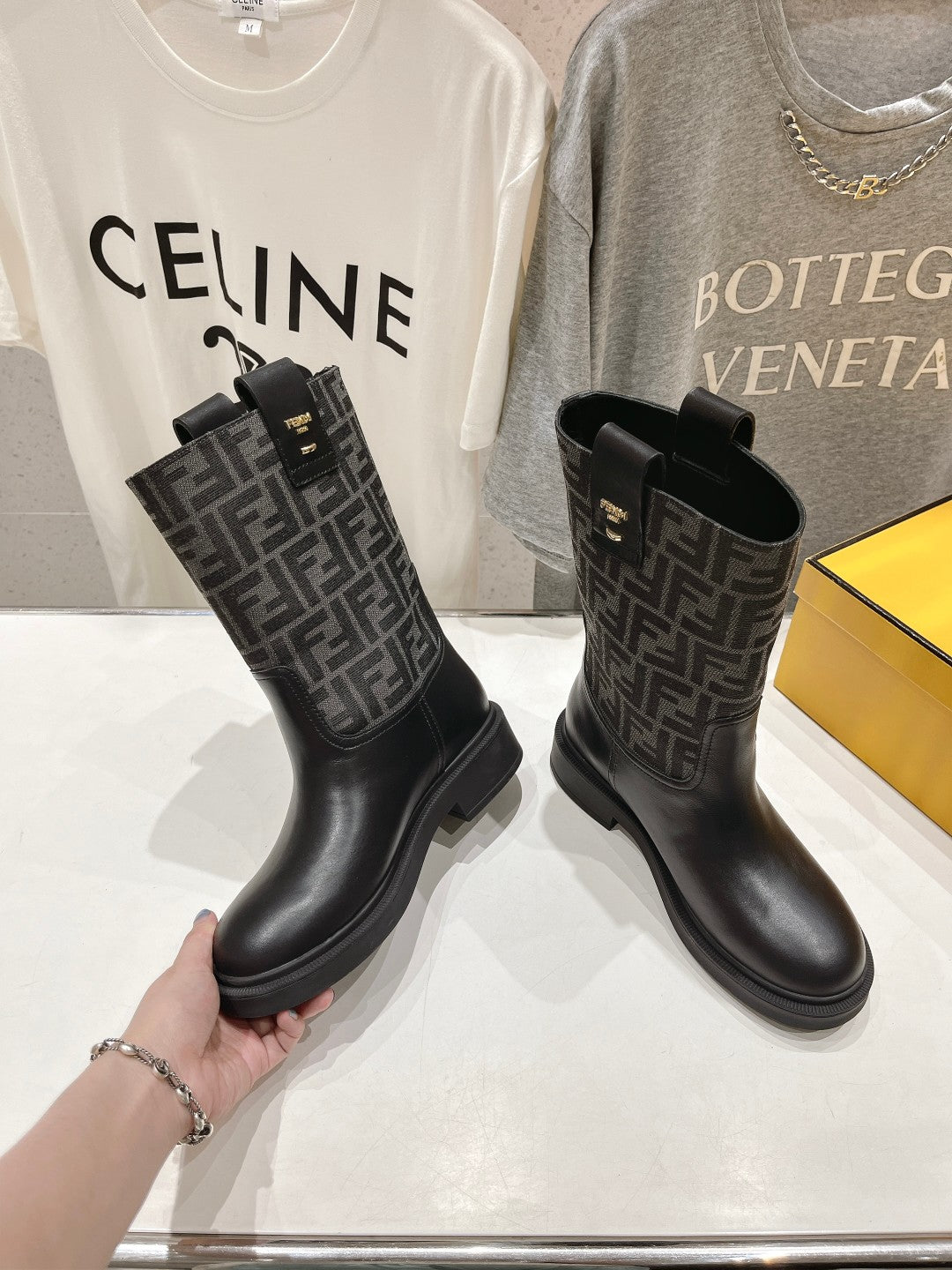 Luxury Shoes Fendi Ladies
