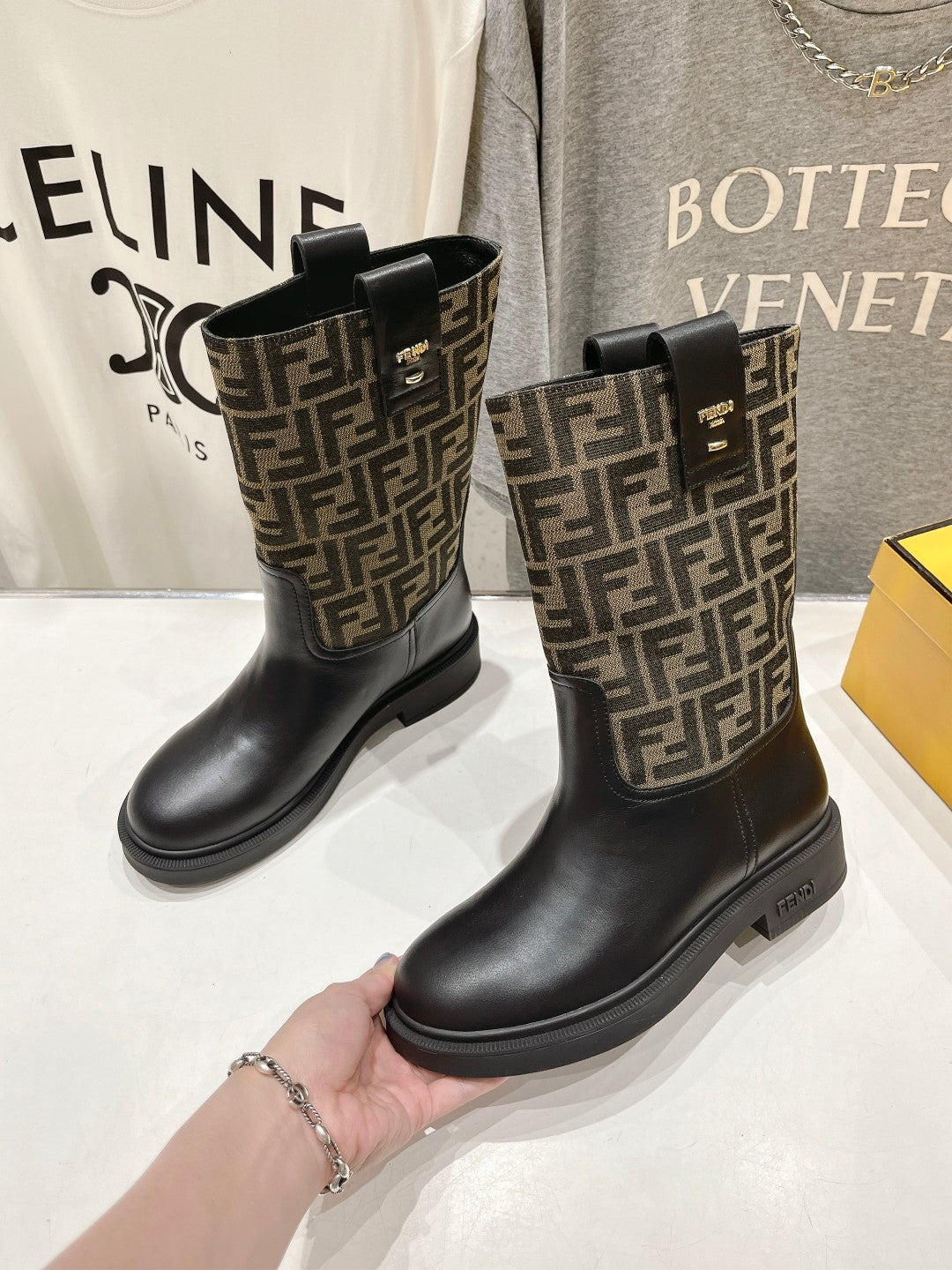 Luxury Shoes Fendi Ladies