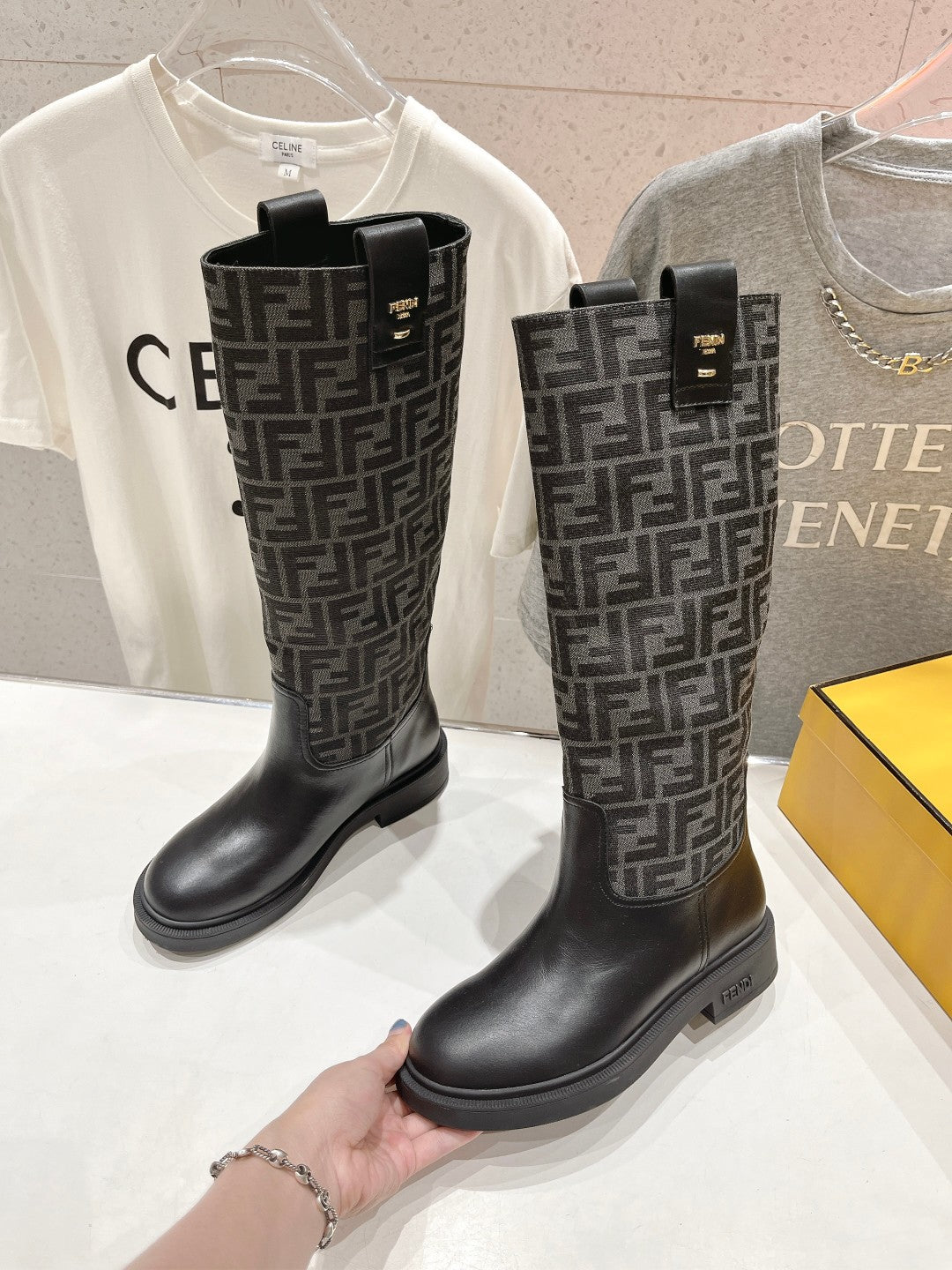 Luxury Shoes Fendi Ladies