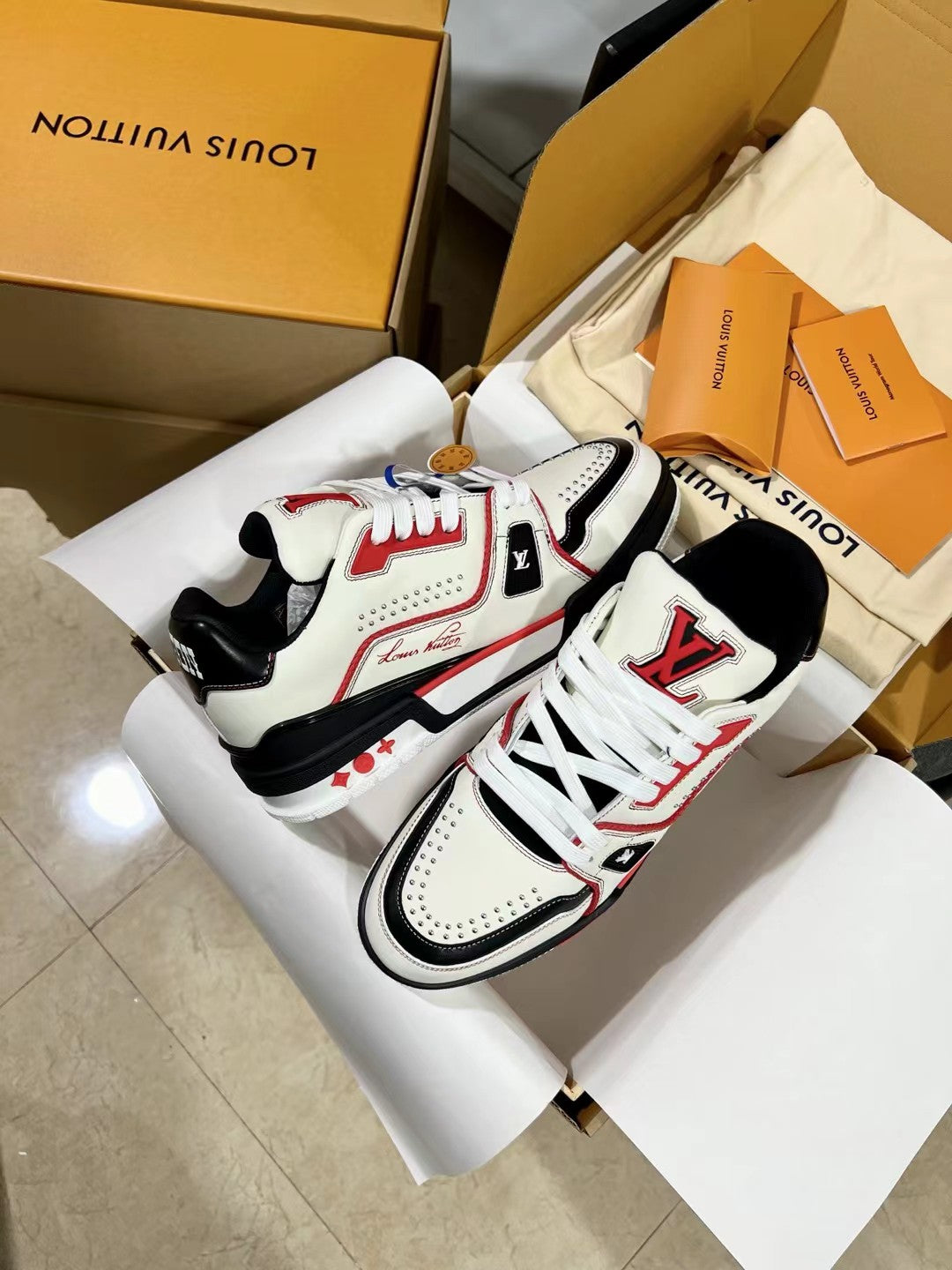 Luxury Shoes Louis Vuitton Trainer