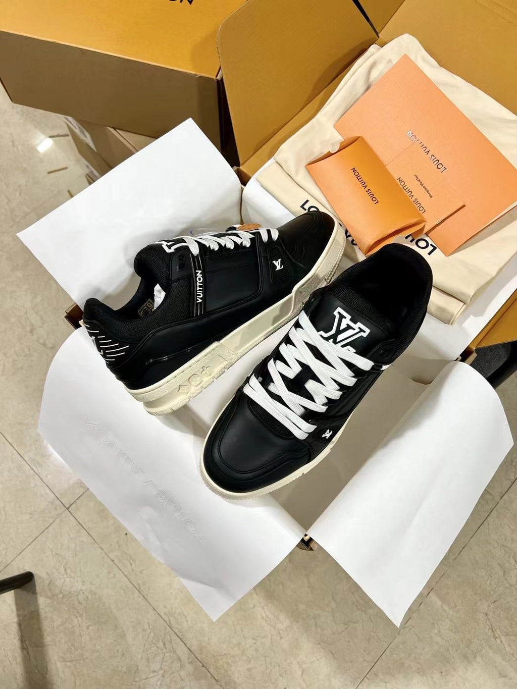 Luxury Shoes Louis Vuitton Trainer