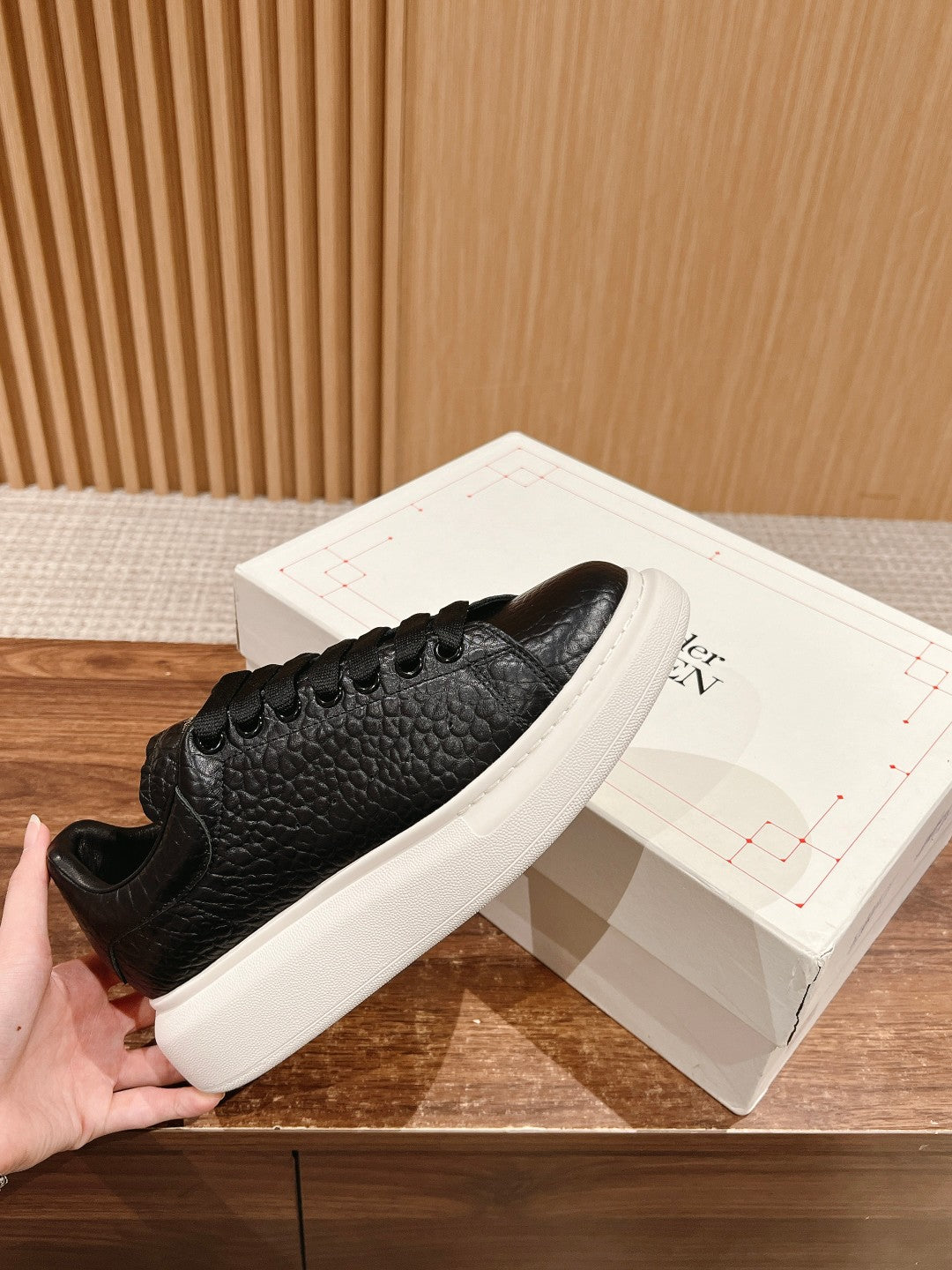 Luxury Shoes Alexander McQueen