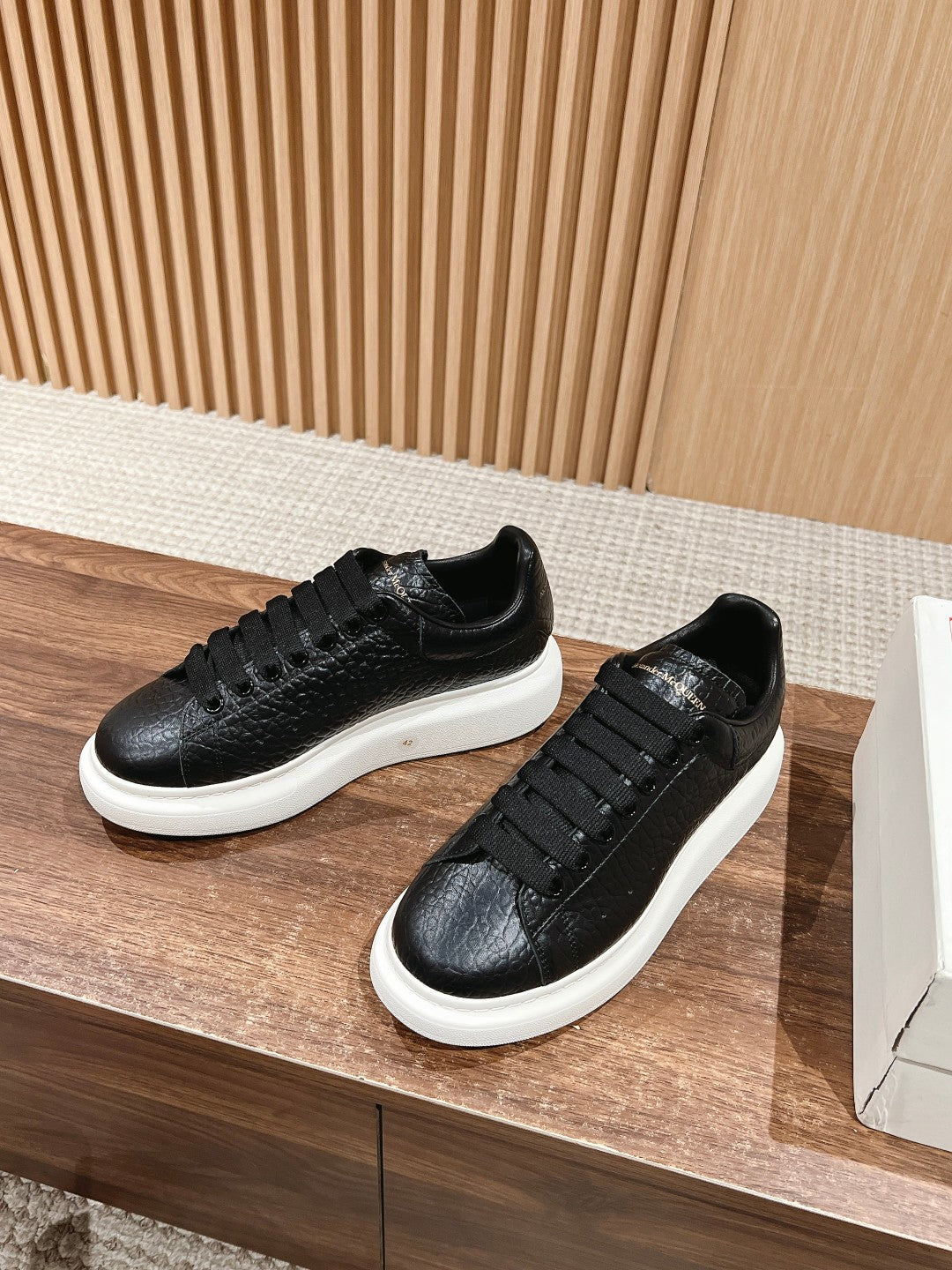 Luxury Shoes Alexander McQueen