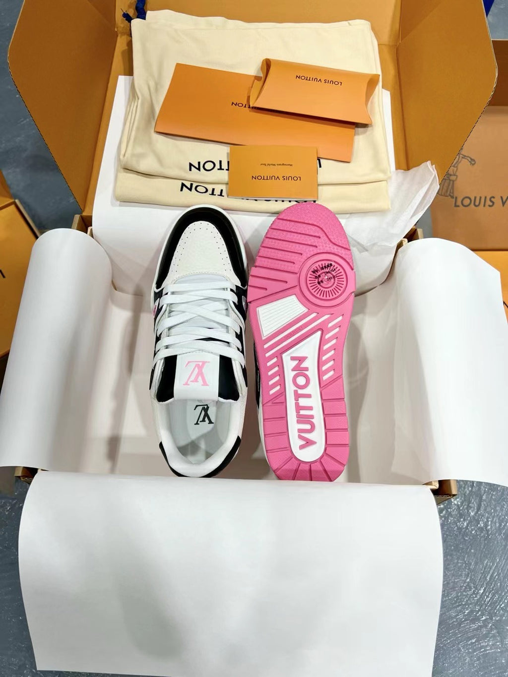 Luxury Shoes Louis Vuitton Trainer