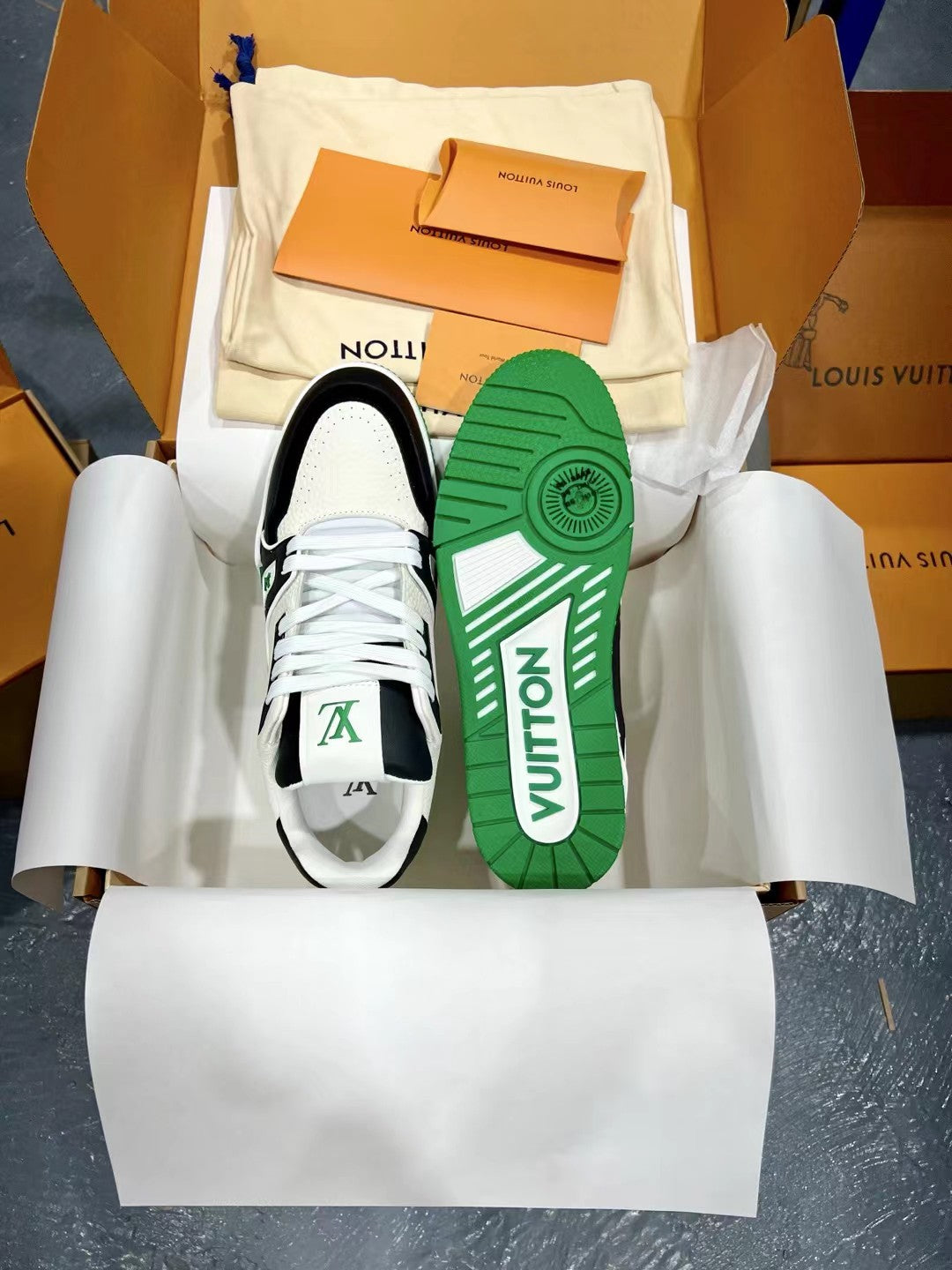Luxury Shoes Louis Vuitton Trainer