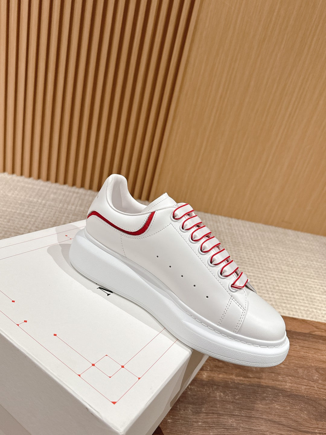 Luxury Shoes Alexander McQueen