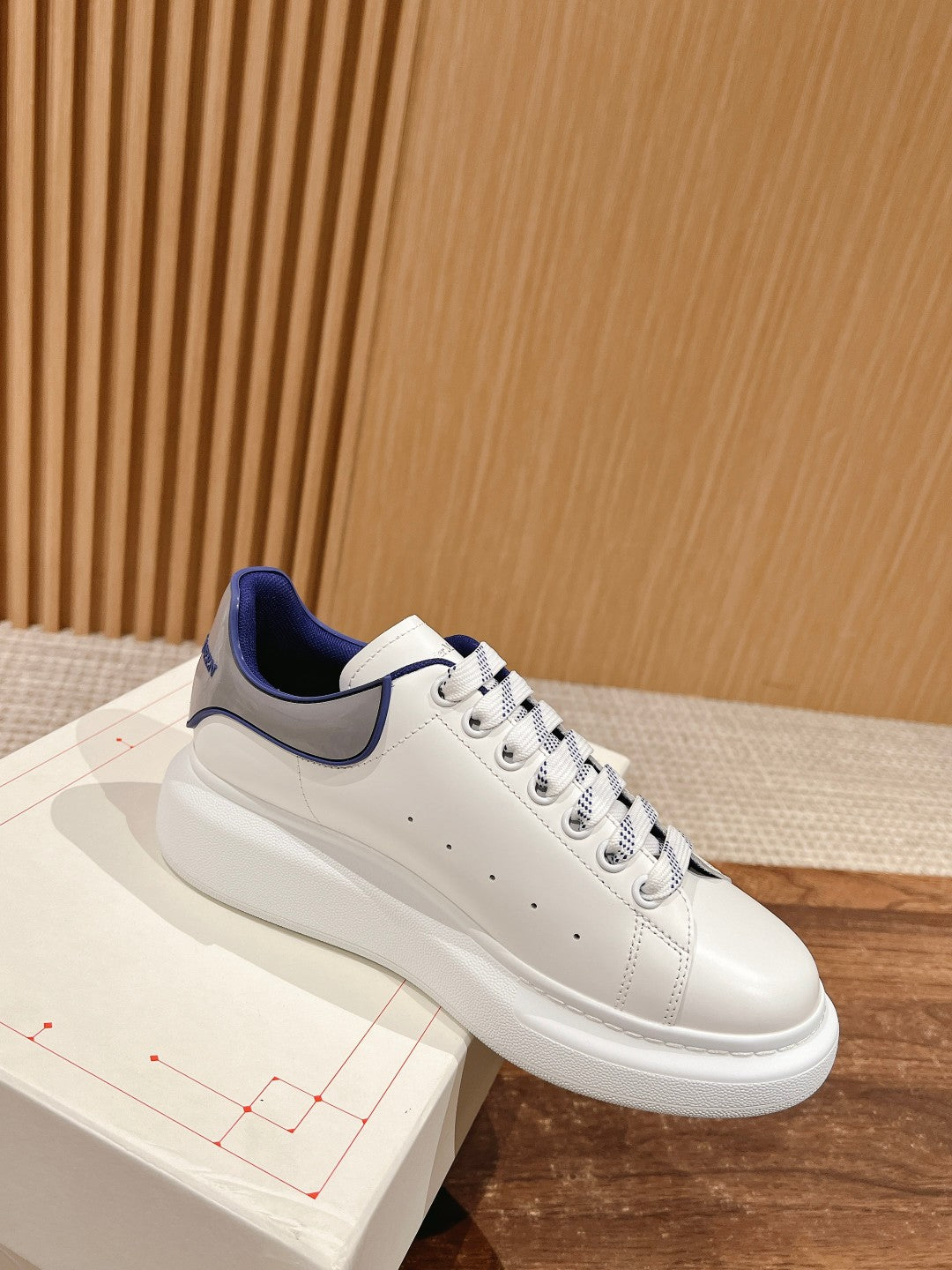 Luxury Shoes Alexander McQueen