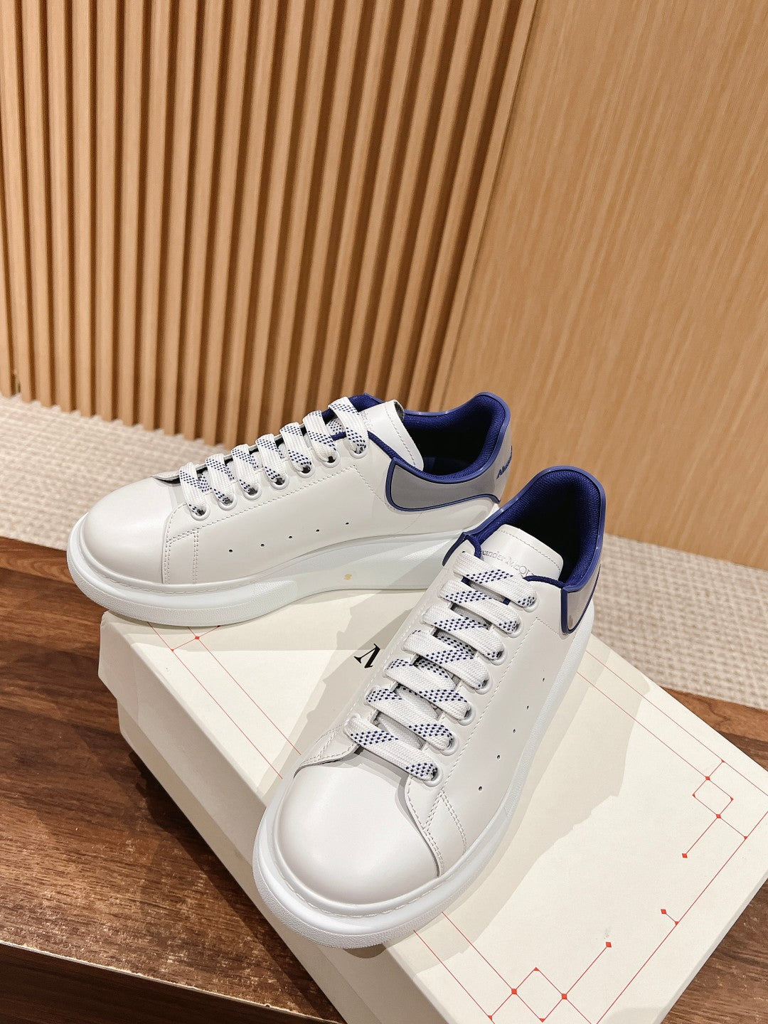 Luxury Shoes Alexander McQueen