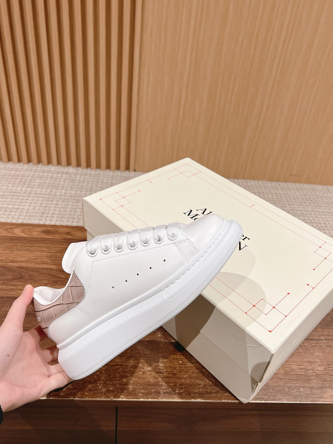 Luxury Shoes Alexander McQueen