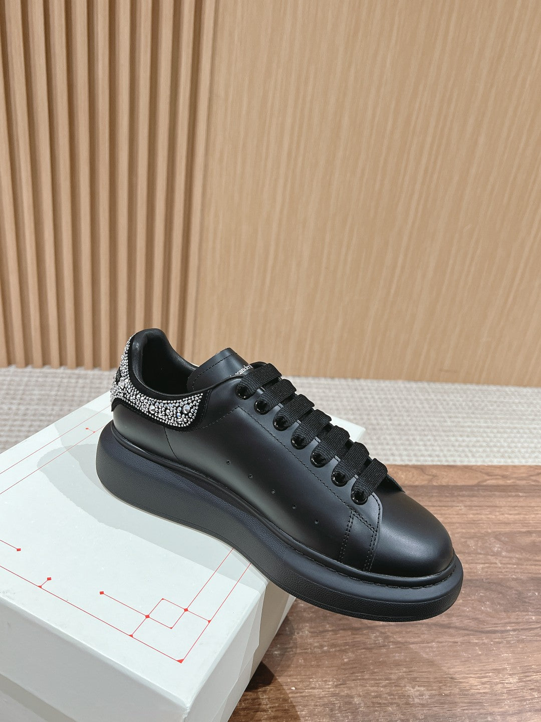 Luxury Shoes Alexander McQueen