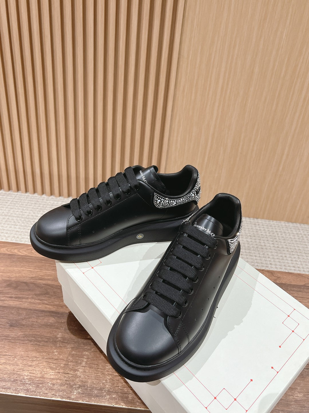 Luxury Shoes Alexander McQueen