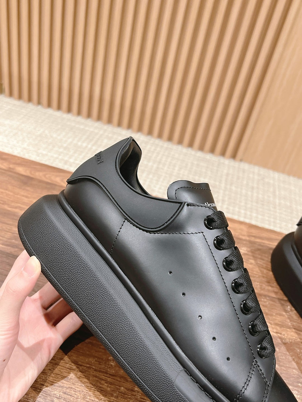 Luxury Shoes Alexander McQueen