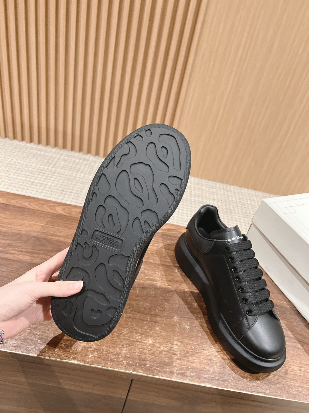 Luxury Shoes Alexander McQueen