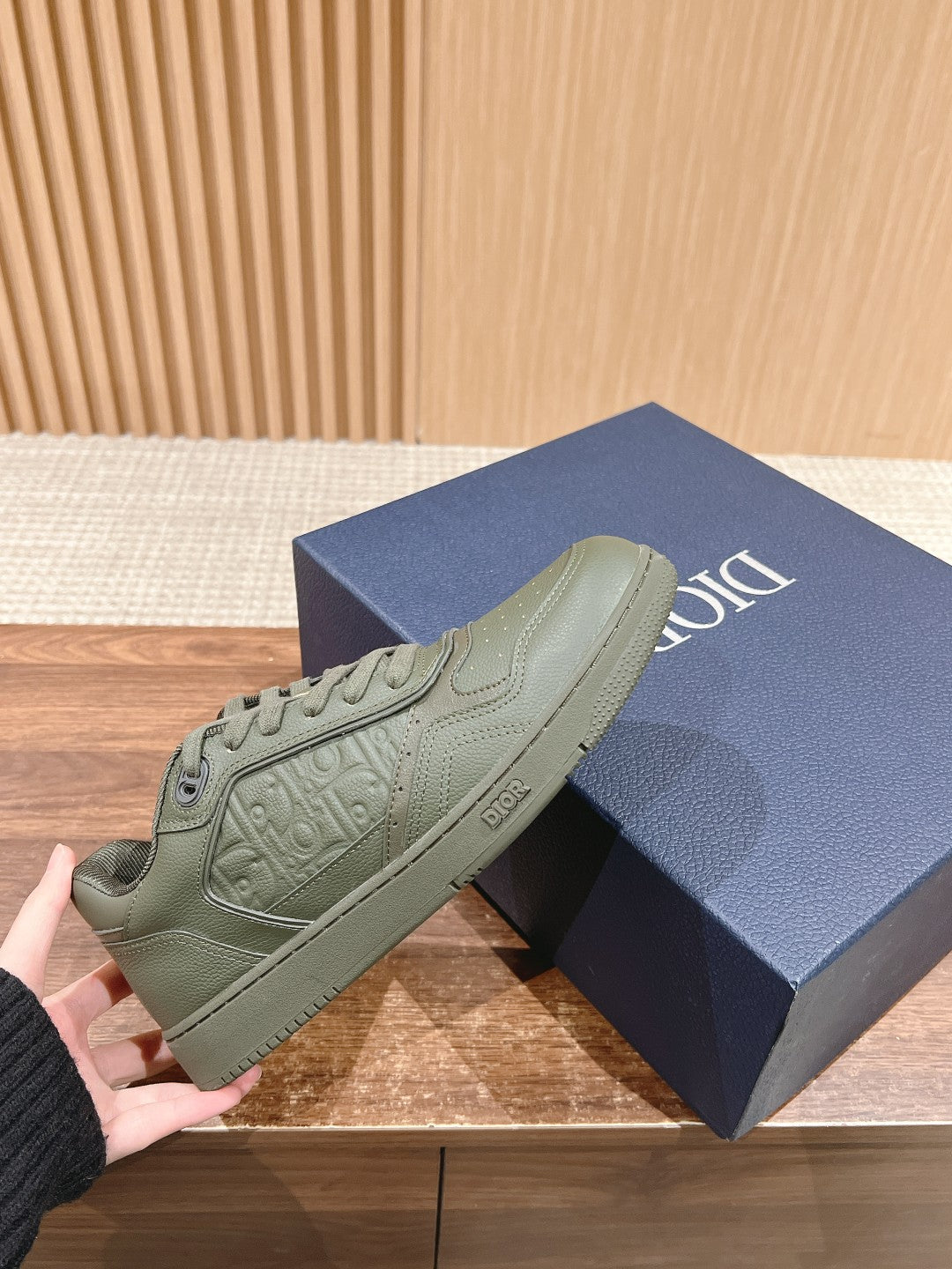 Luxury Shoes Dior Unisex