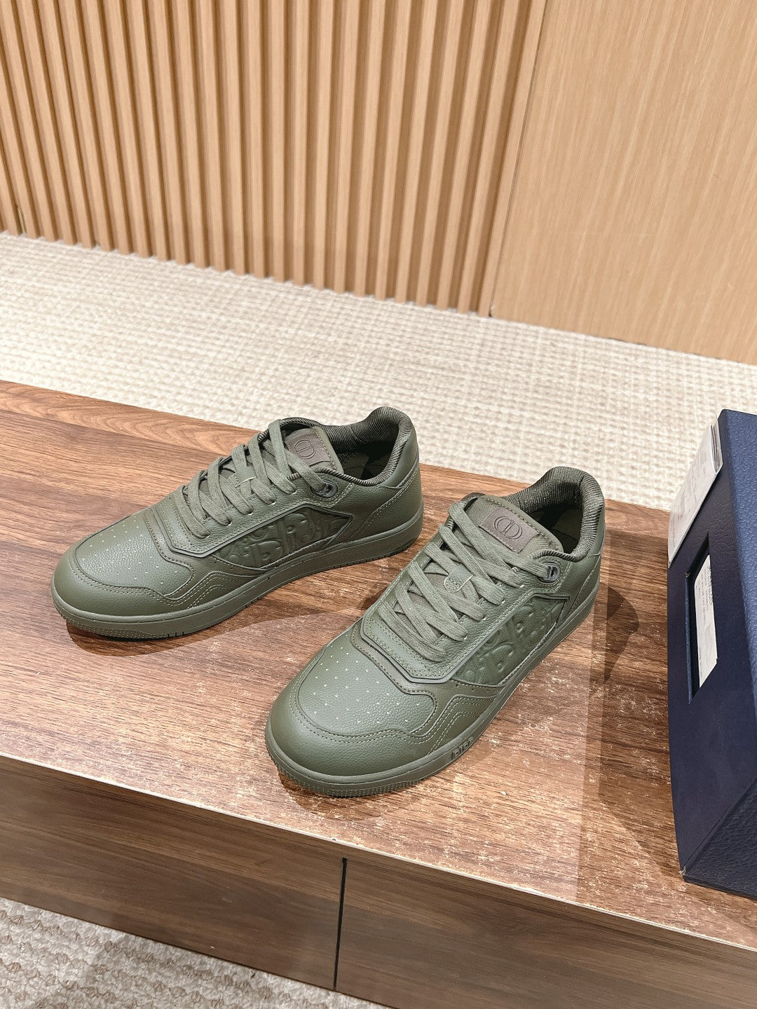 Luxury Shoes Dior Unisex