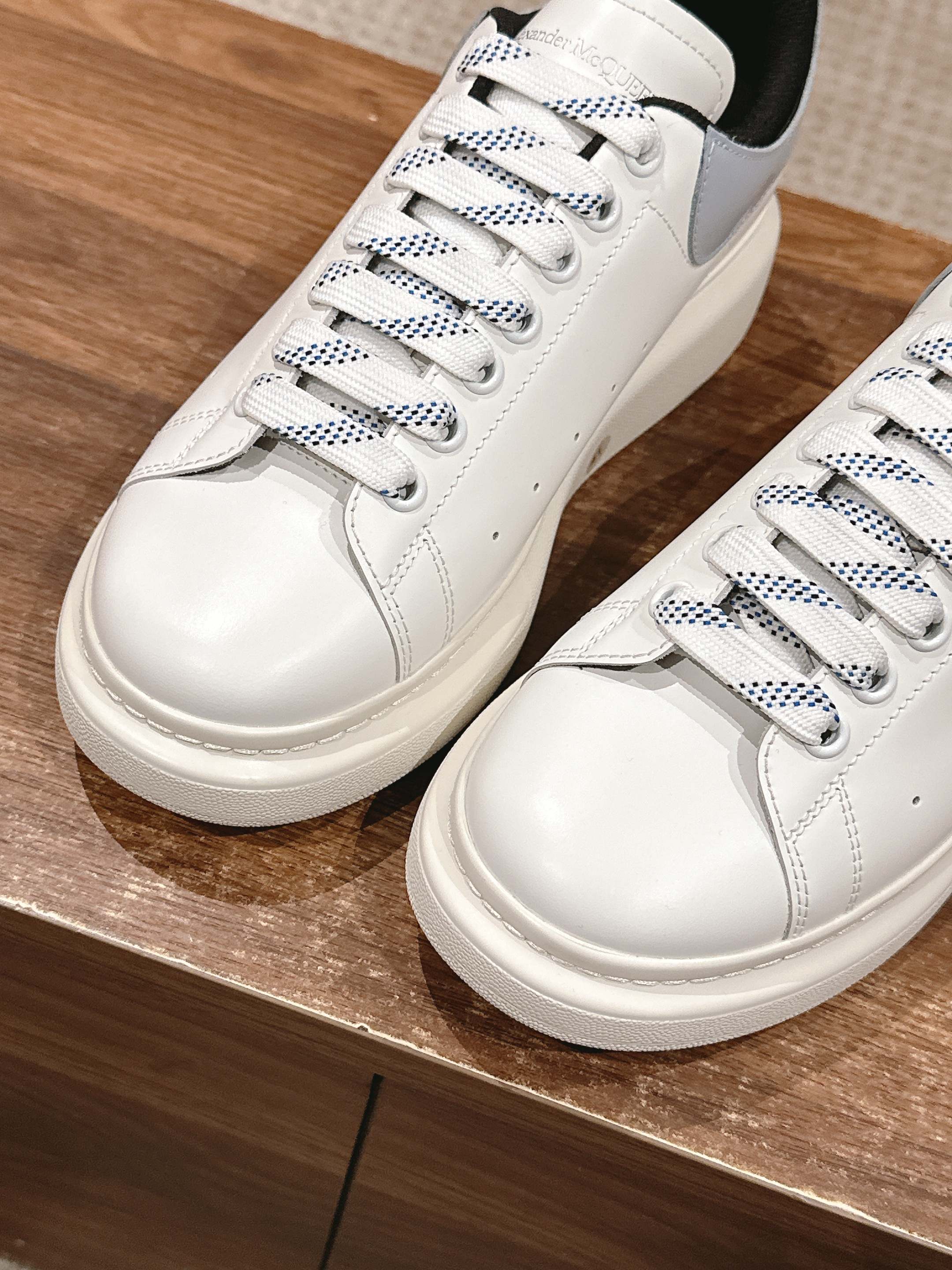 Luxury Shoes Alexander McQueen