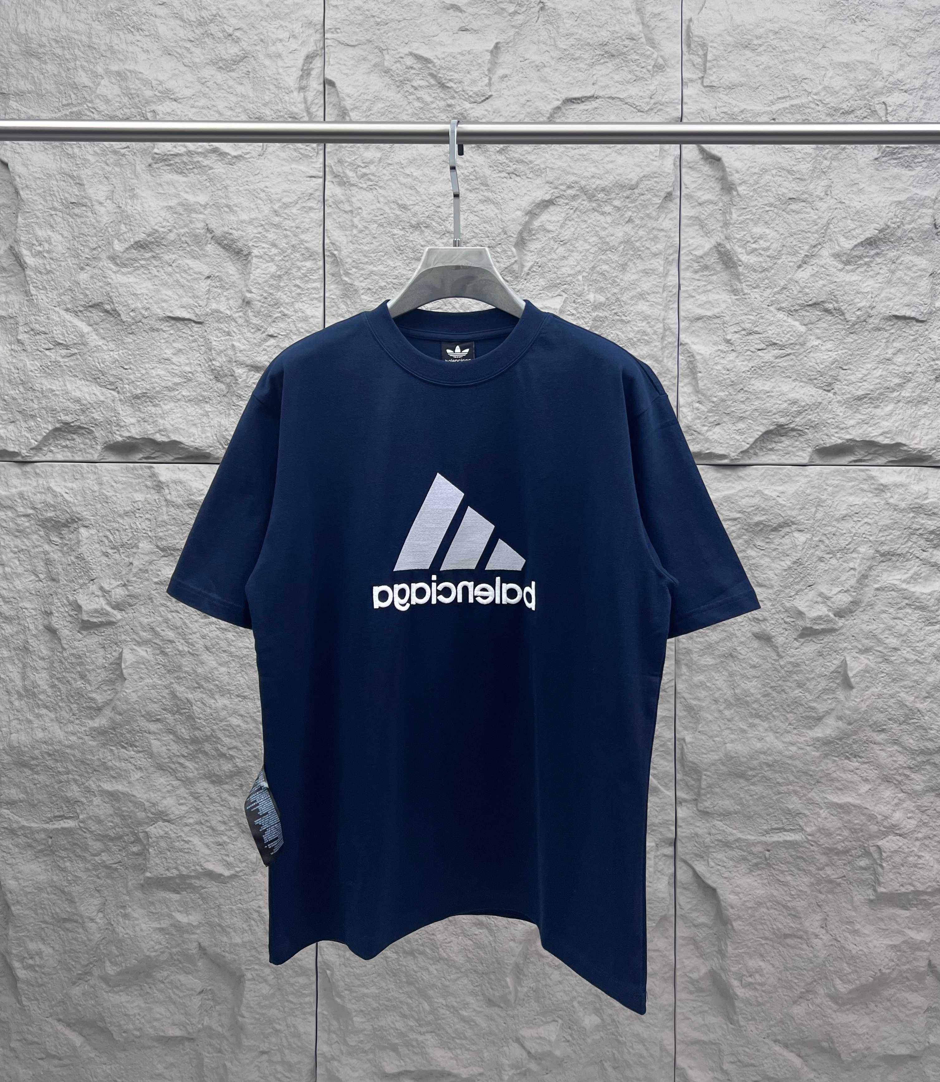 Balenciaga short-sleeve T-shirt, navy blue, front logo graphic
