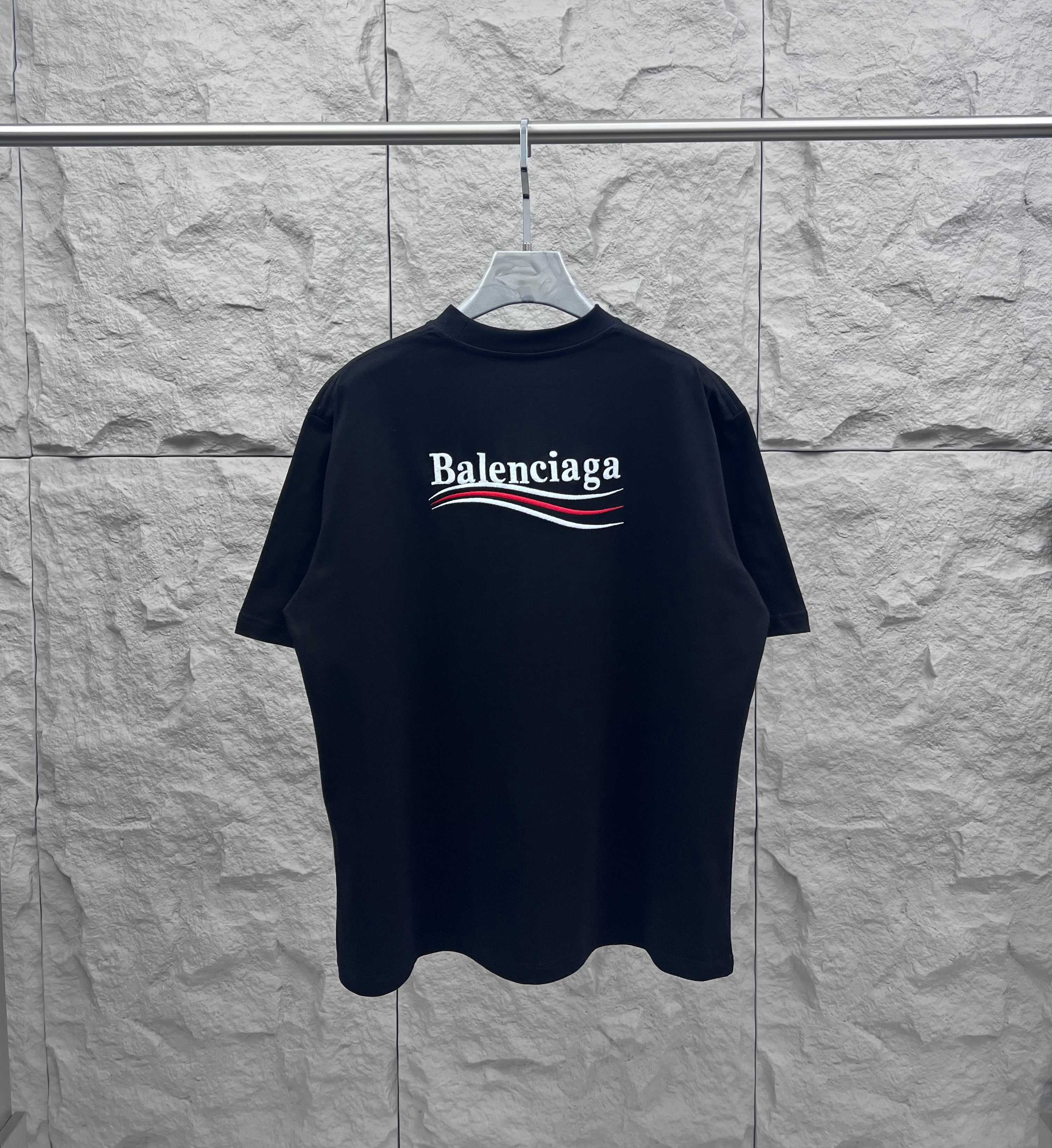 Balenciaga crewneck T-shirt in dark navy with large back logo