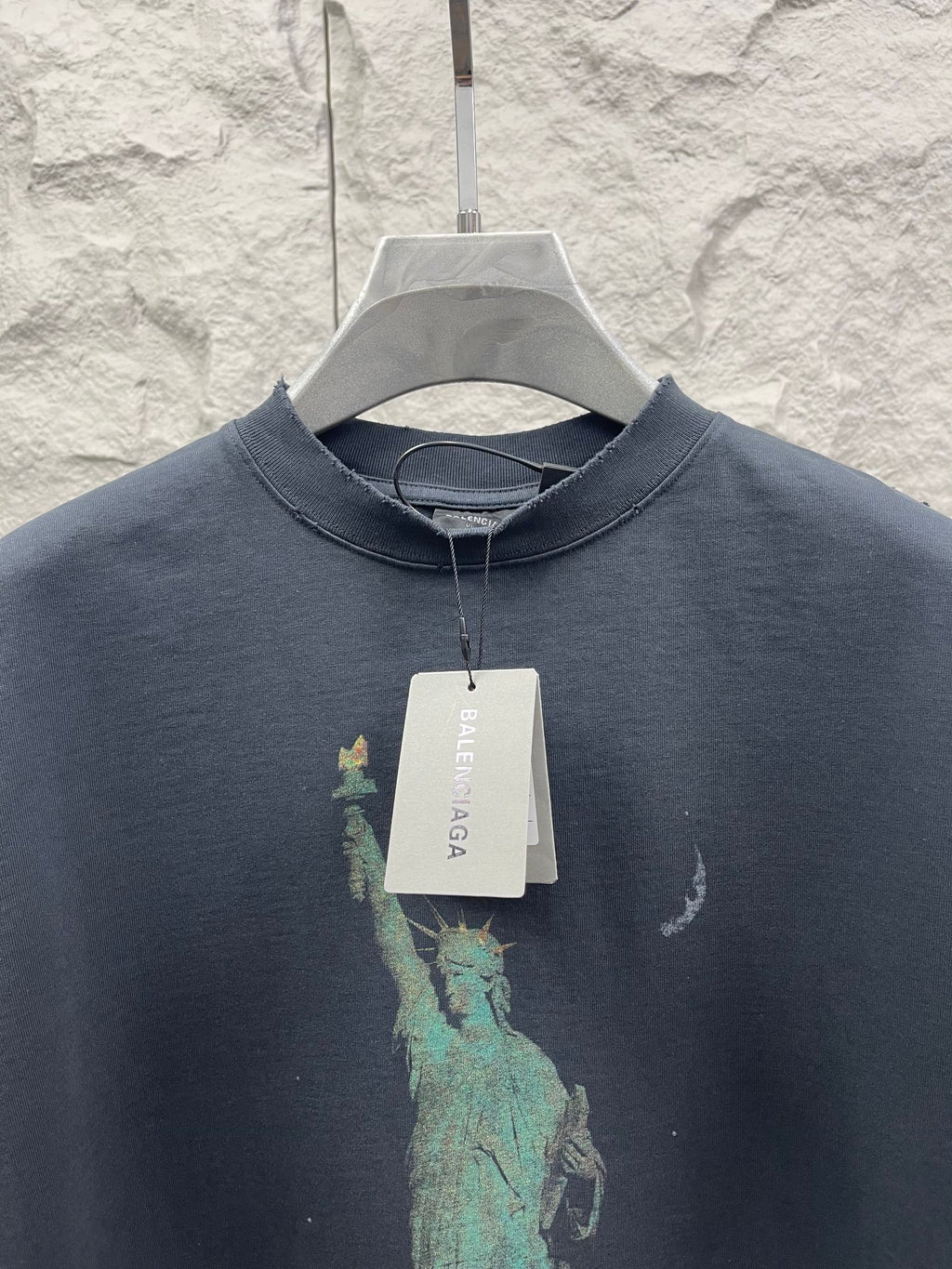 Balenciaga dark navy T-shirt with crew neck and green Statue of Liberty print