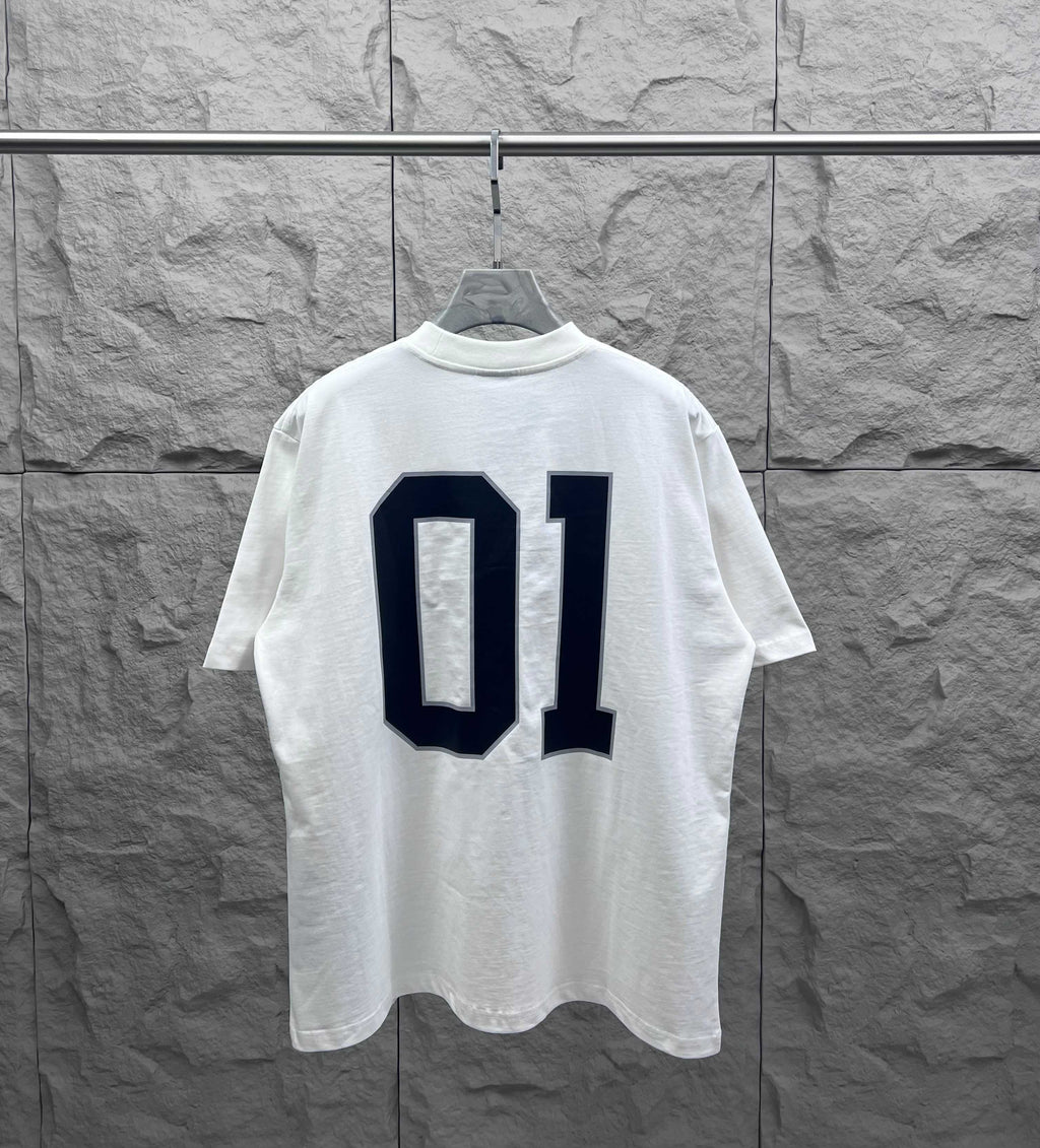 Short-sleeve T-shirt, white with large navy '01' back print