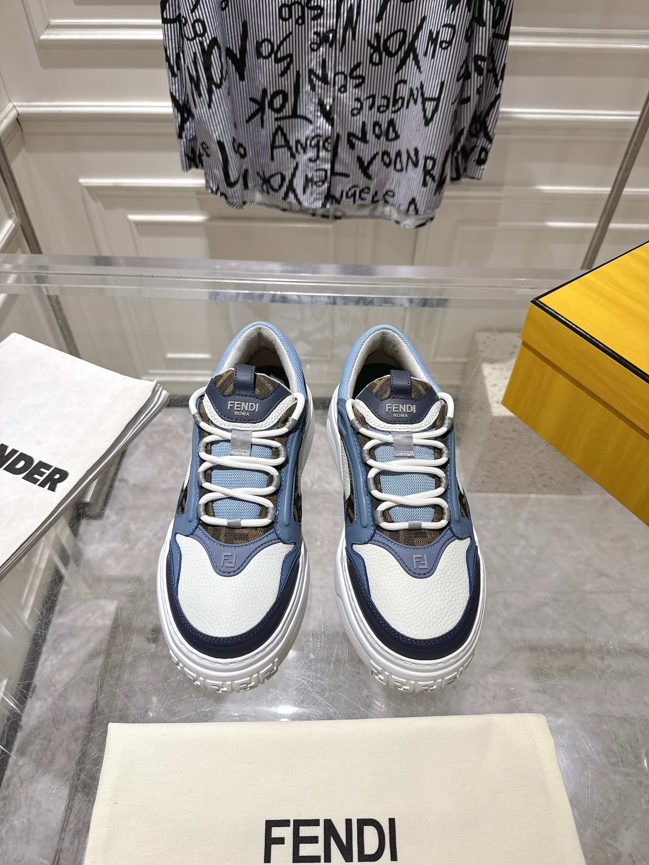 Luxury Shoes Fendi Unisex
