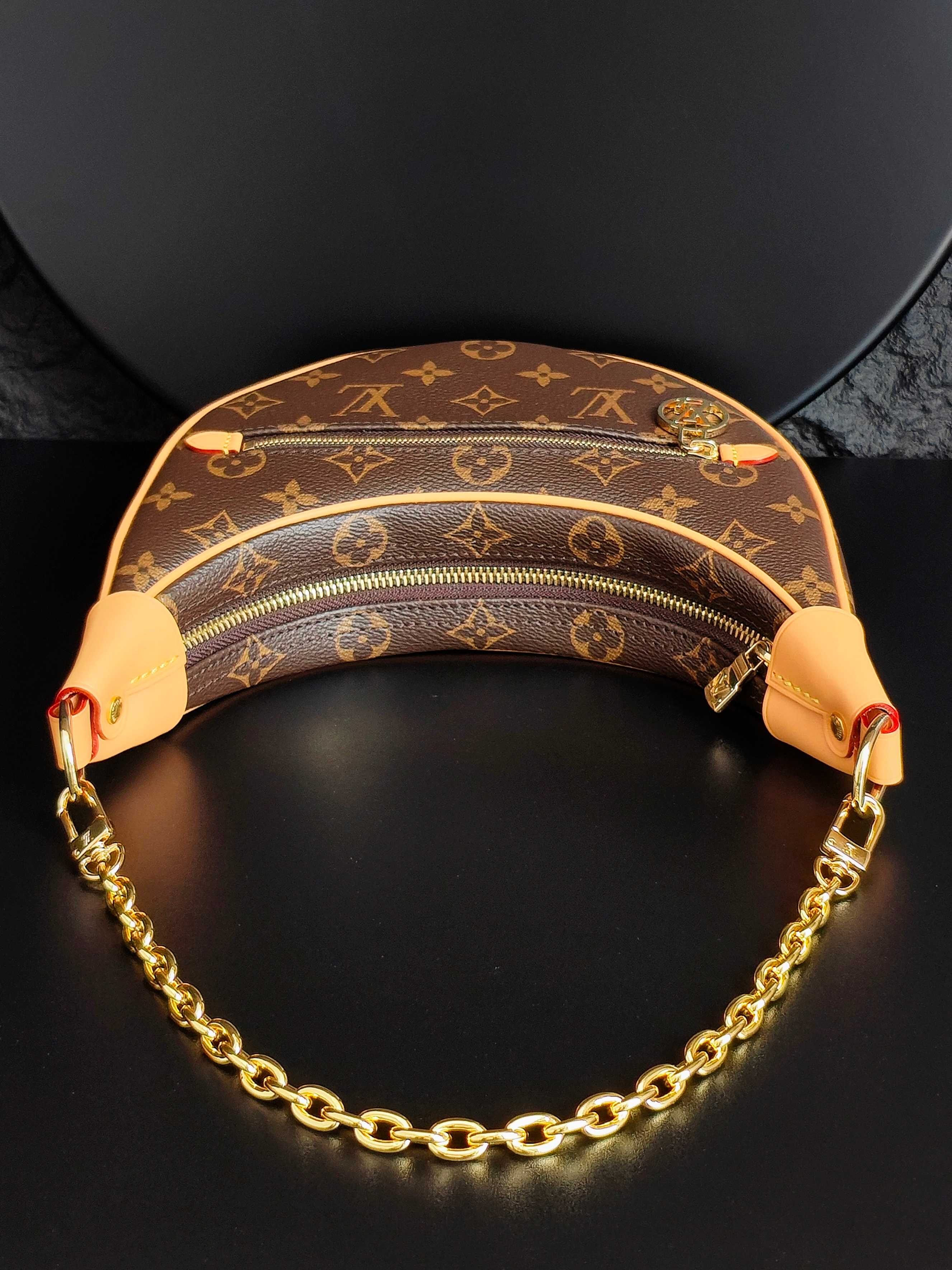 Louis Vuitton hobo bag open top, monogram canvas, gold zipper and chain strap