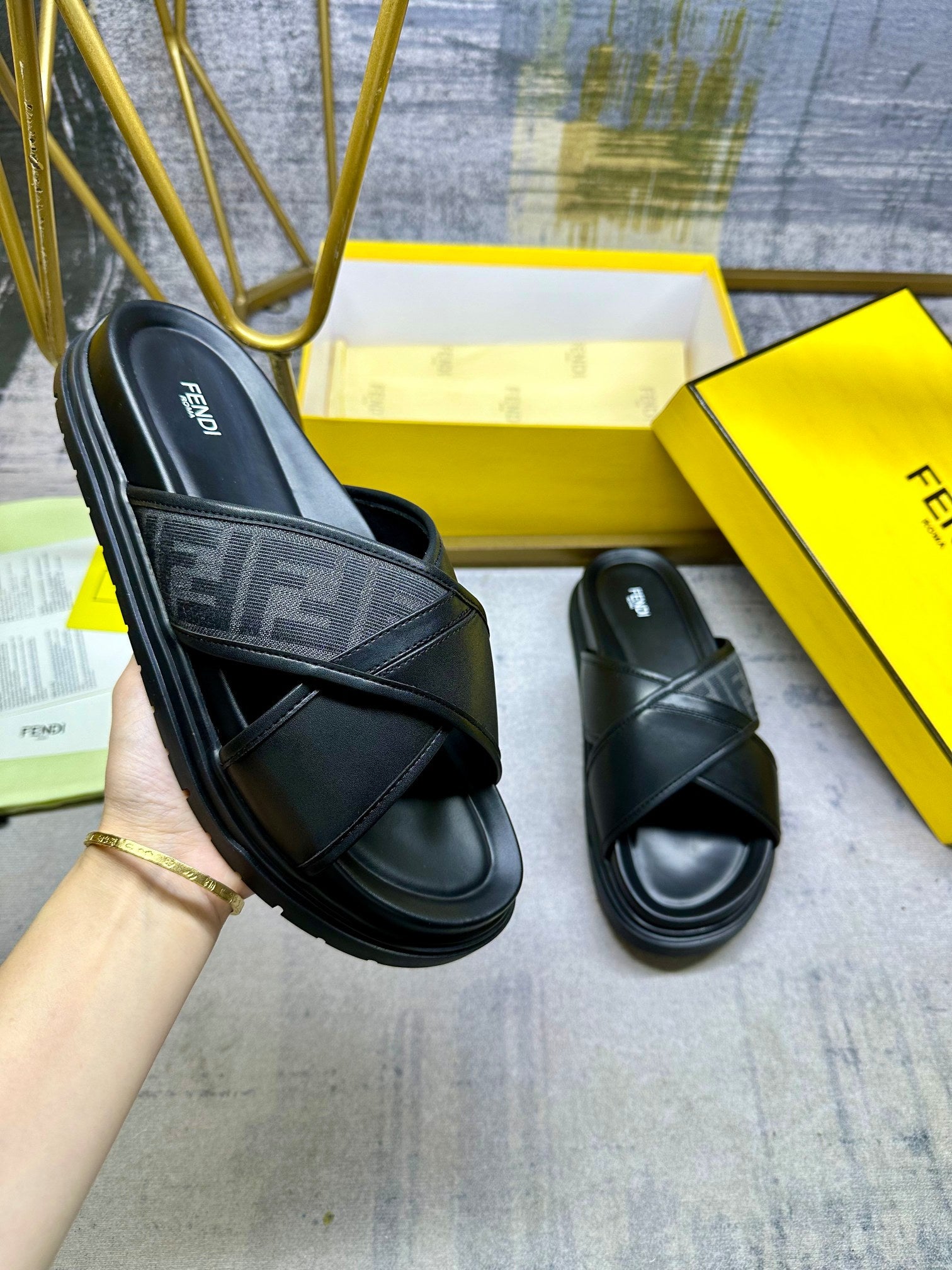 Luxury Shoes Fendi Sandals