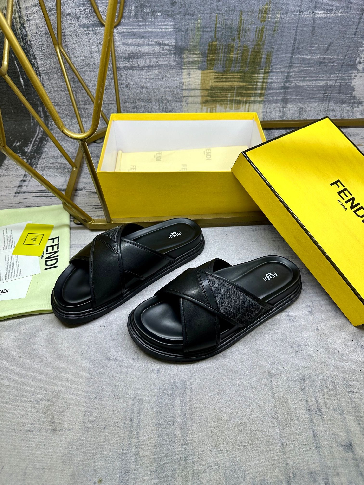 Luxury Shoes Fendi Sandals
