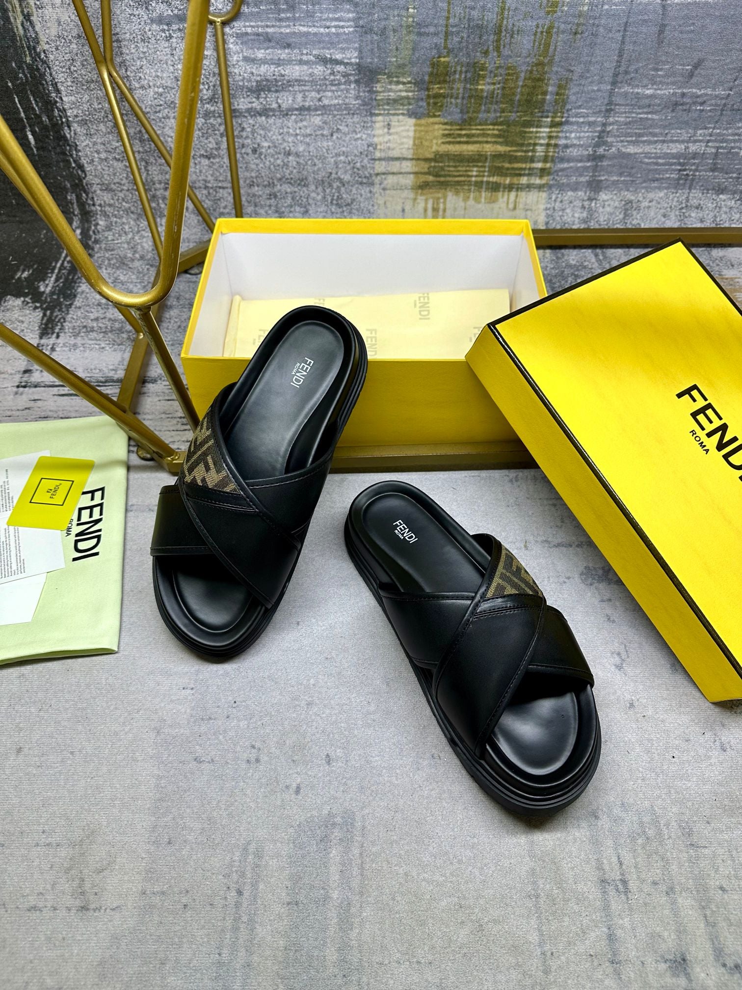 Luxury Shoes Fendi Sandals