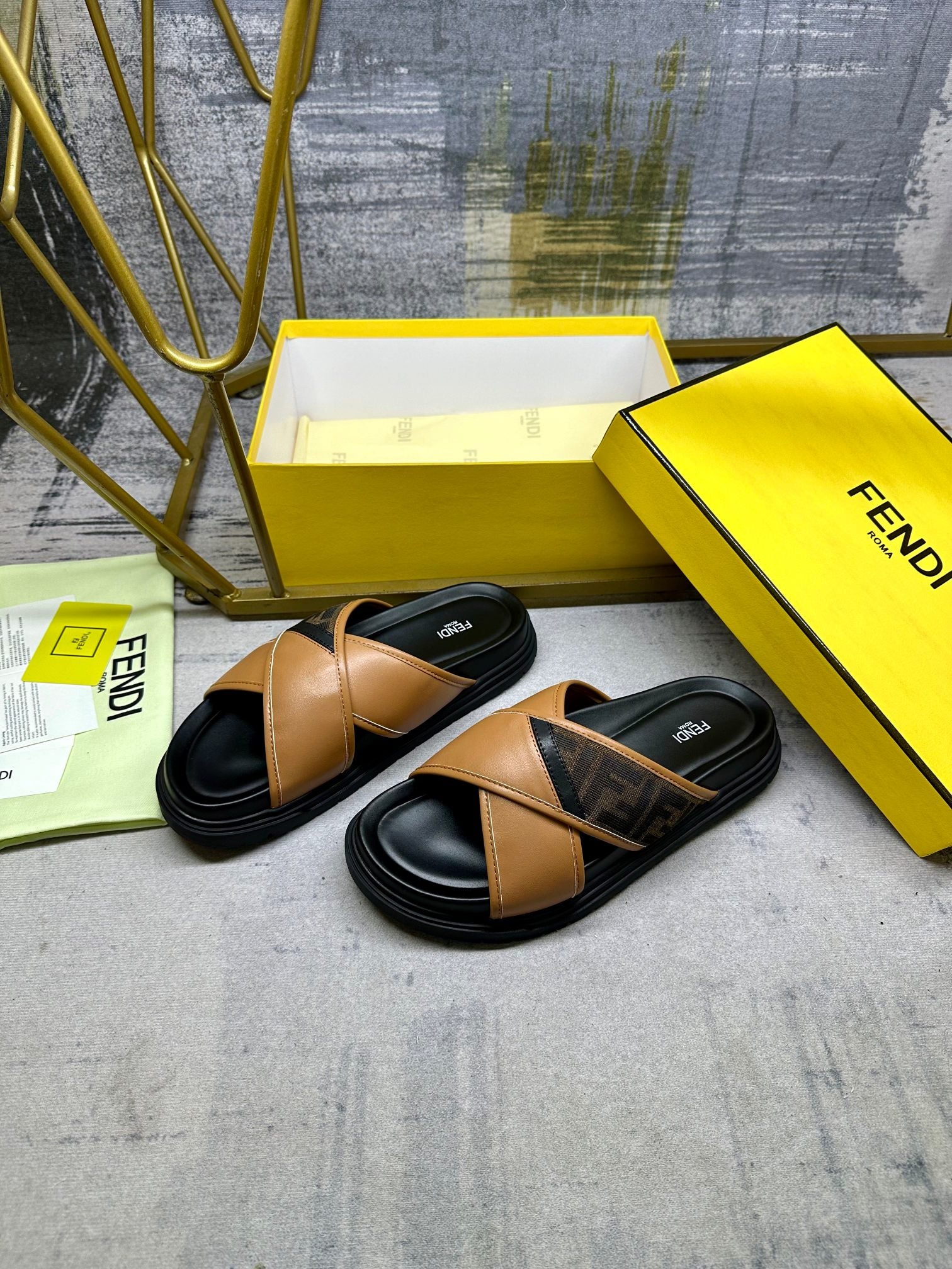Luxury Shoes Fendi Sandals