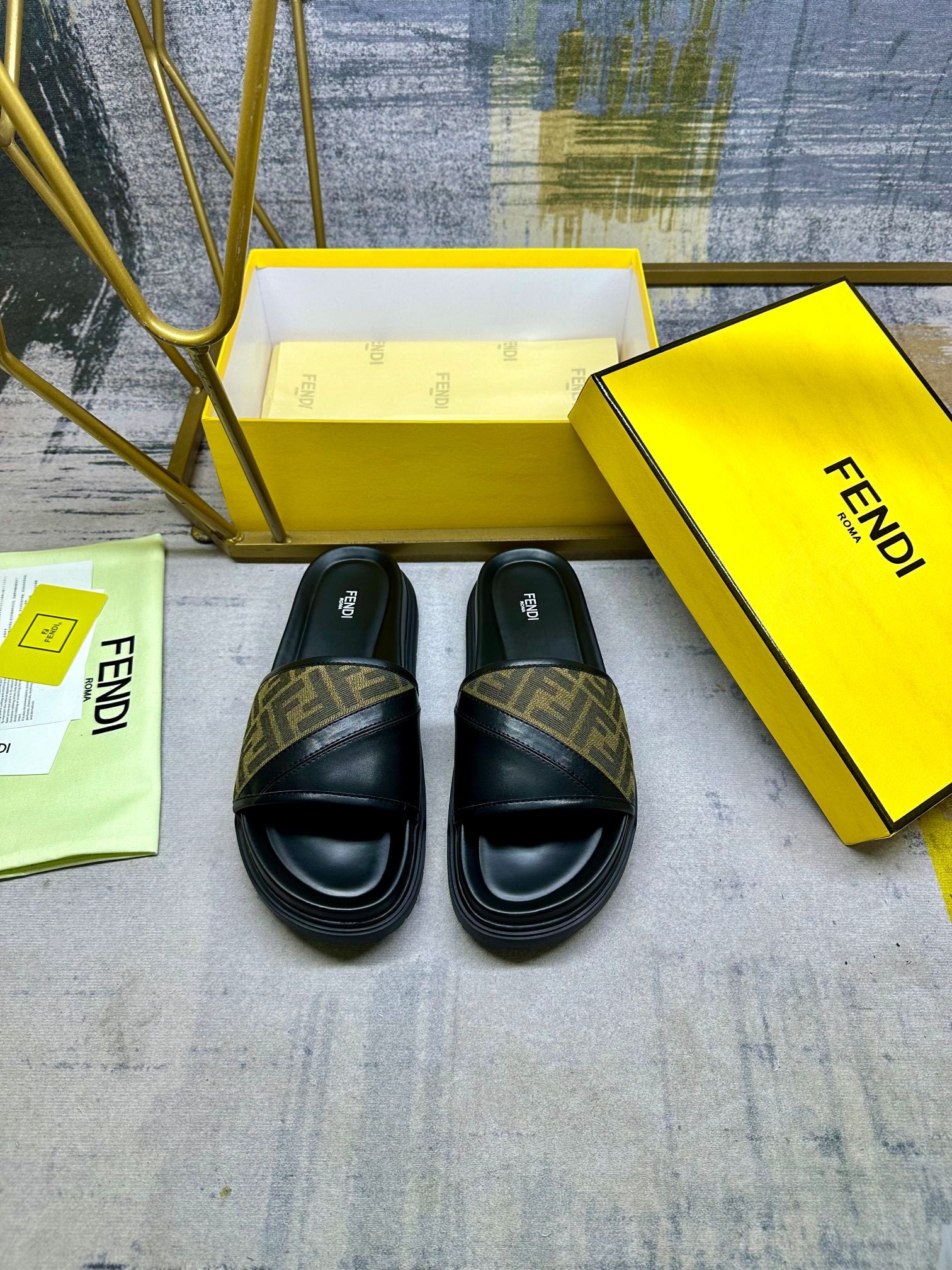 Luxury Shoes Fendi Sandals