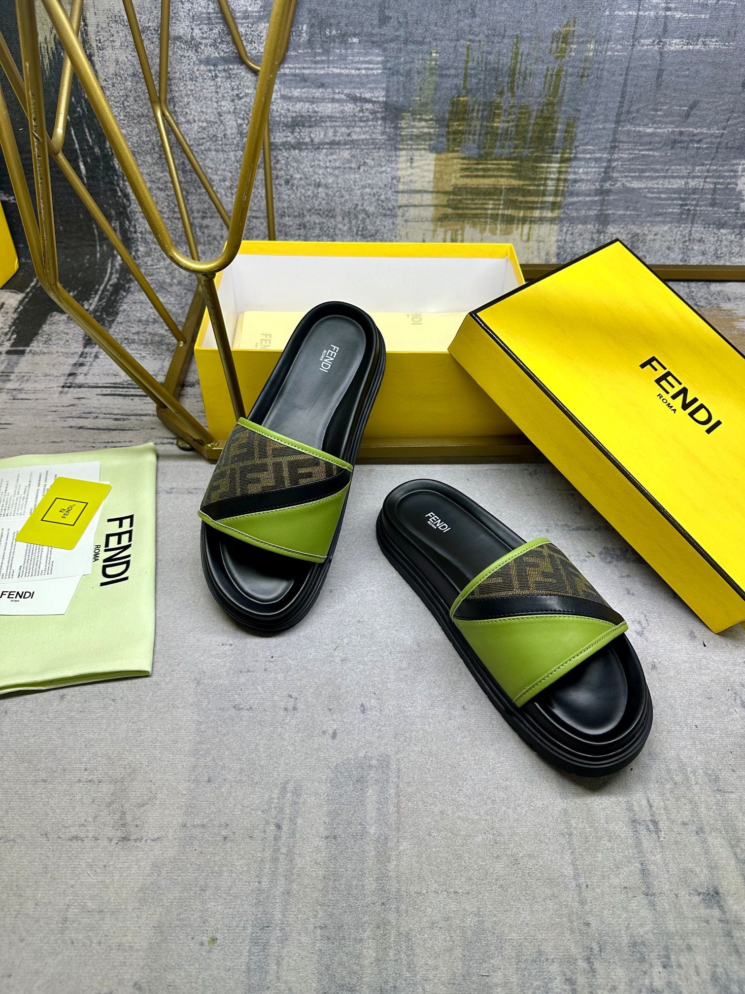 Luxury Shoes Fendi Sandals
