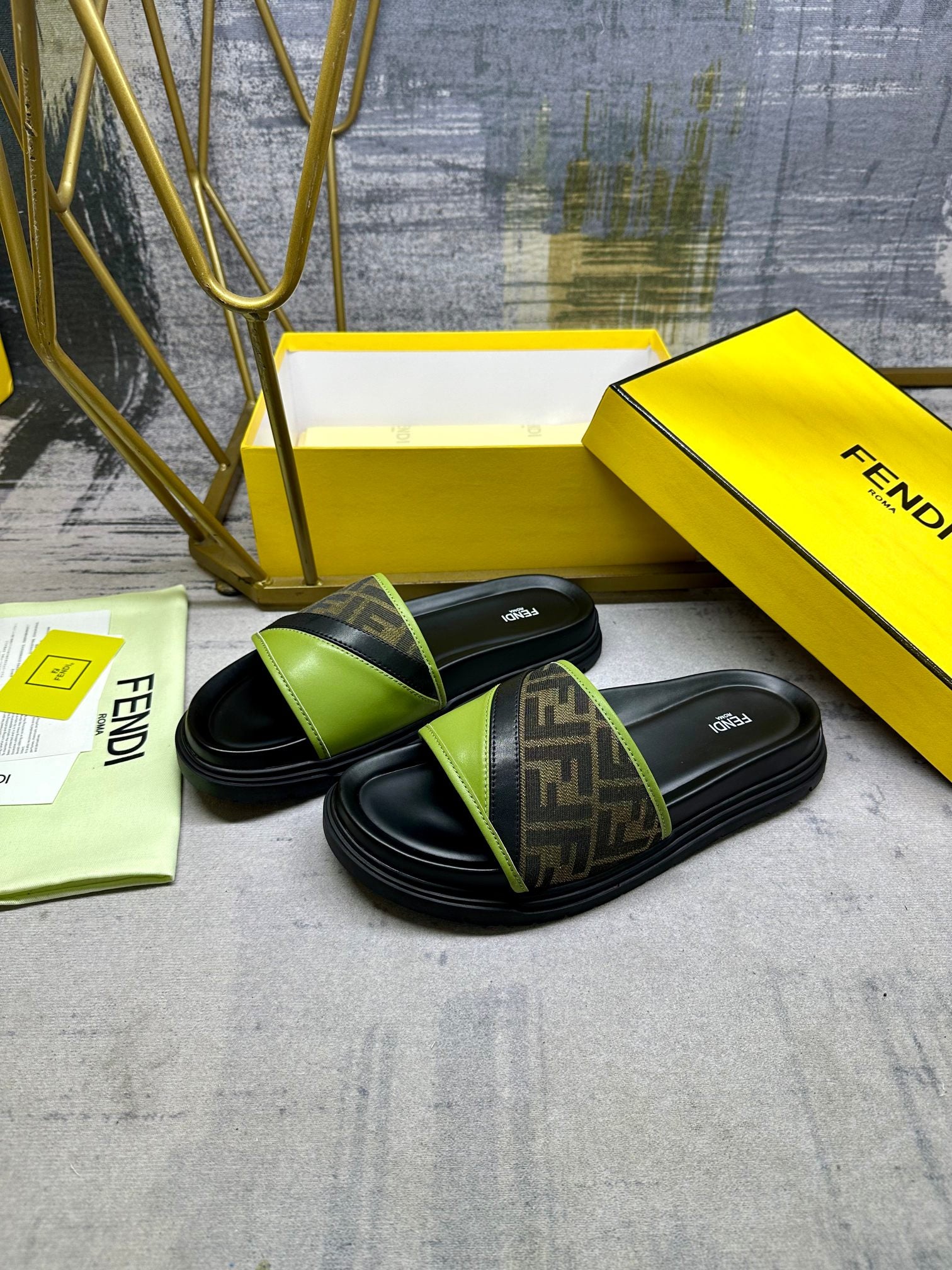 Luxury Shoes Fendi Sandals